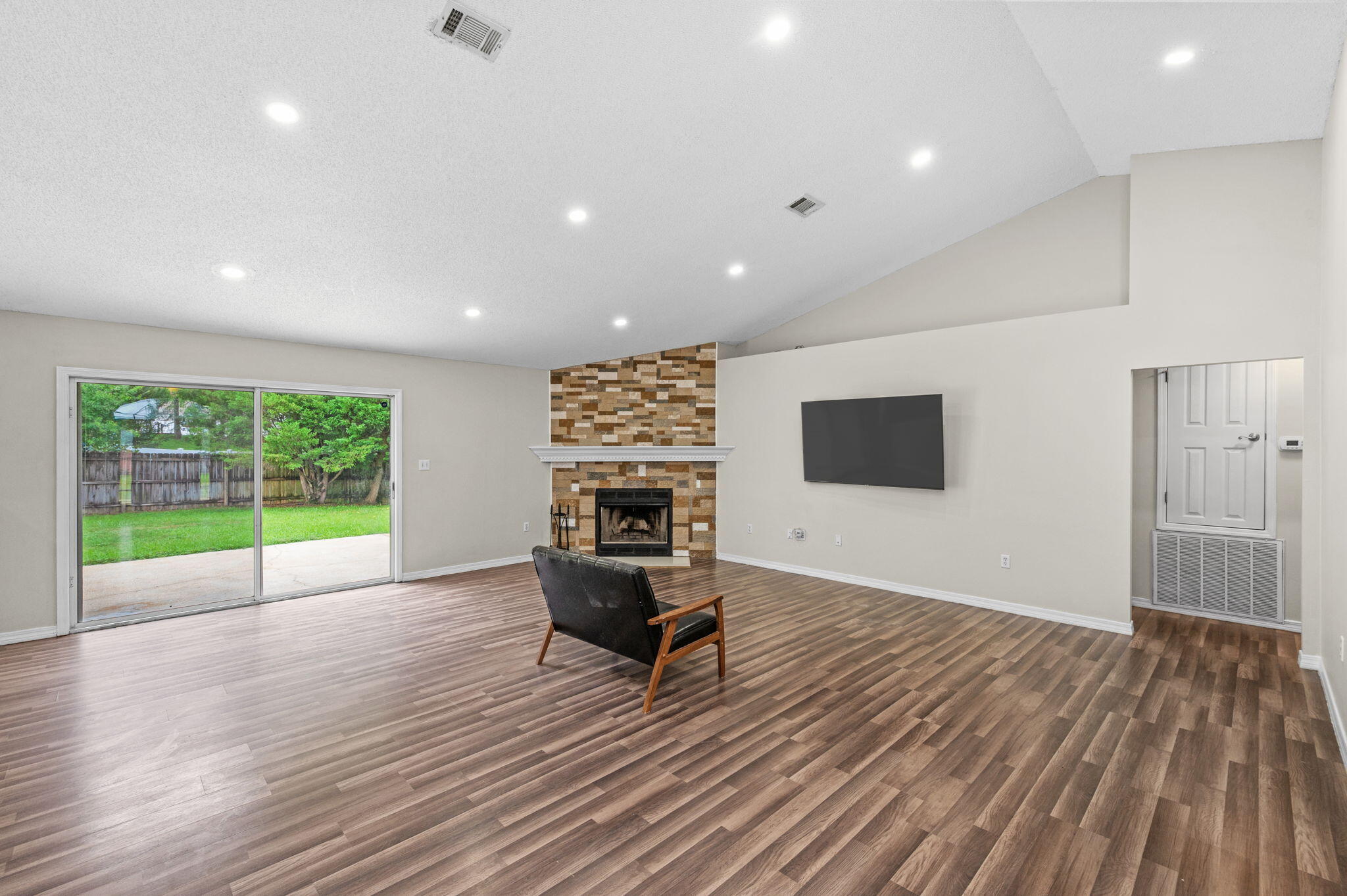 SILVER OAKS PH 2 - Residential