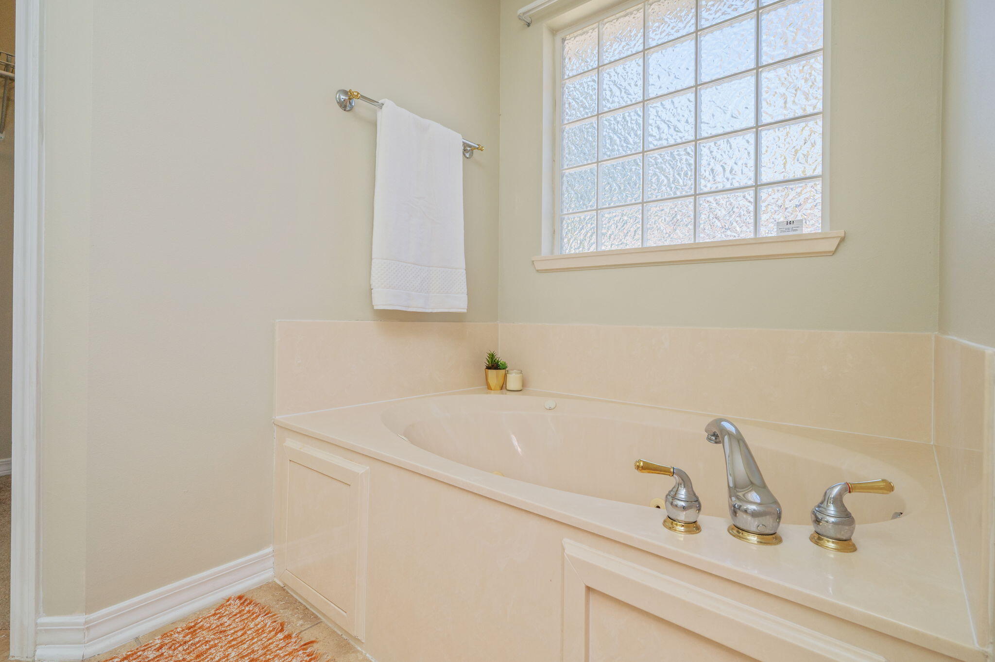 SILVER OAKS PH 2 - Residential