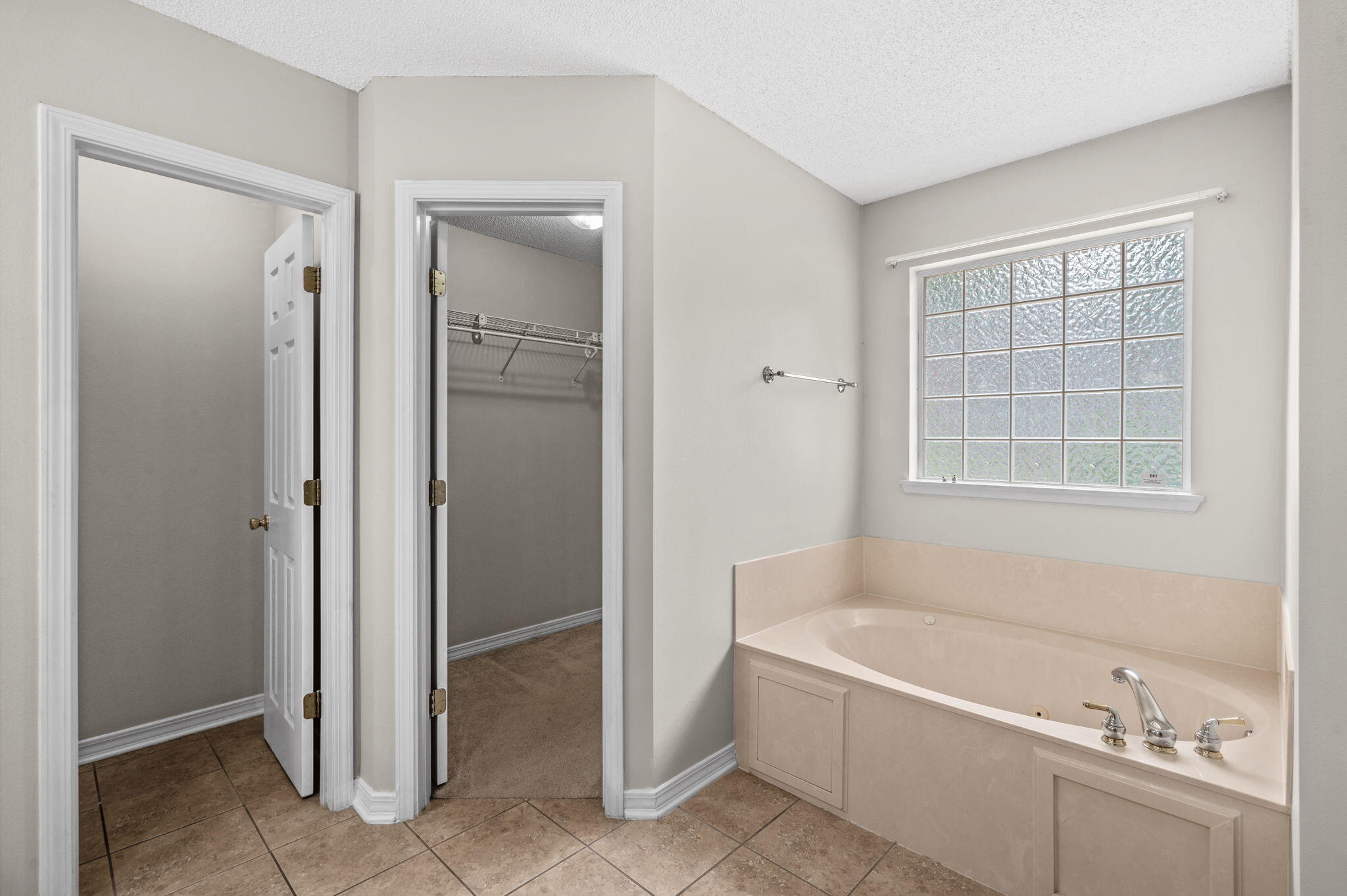 SILVER OAKS PH 2 - Residential