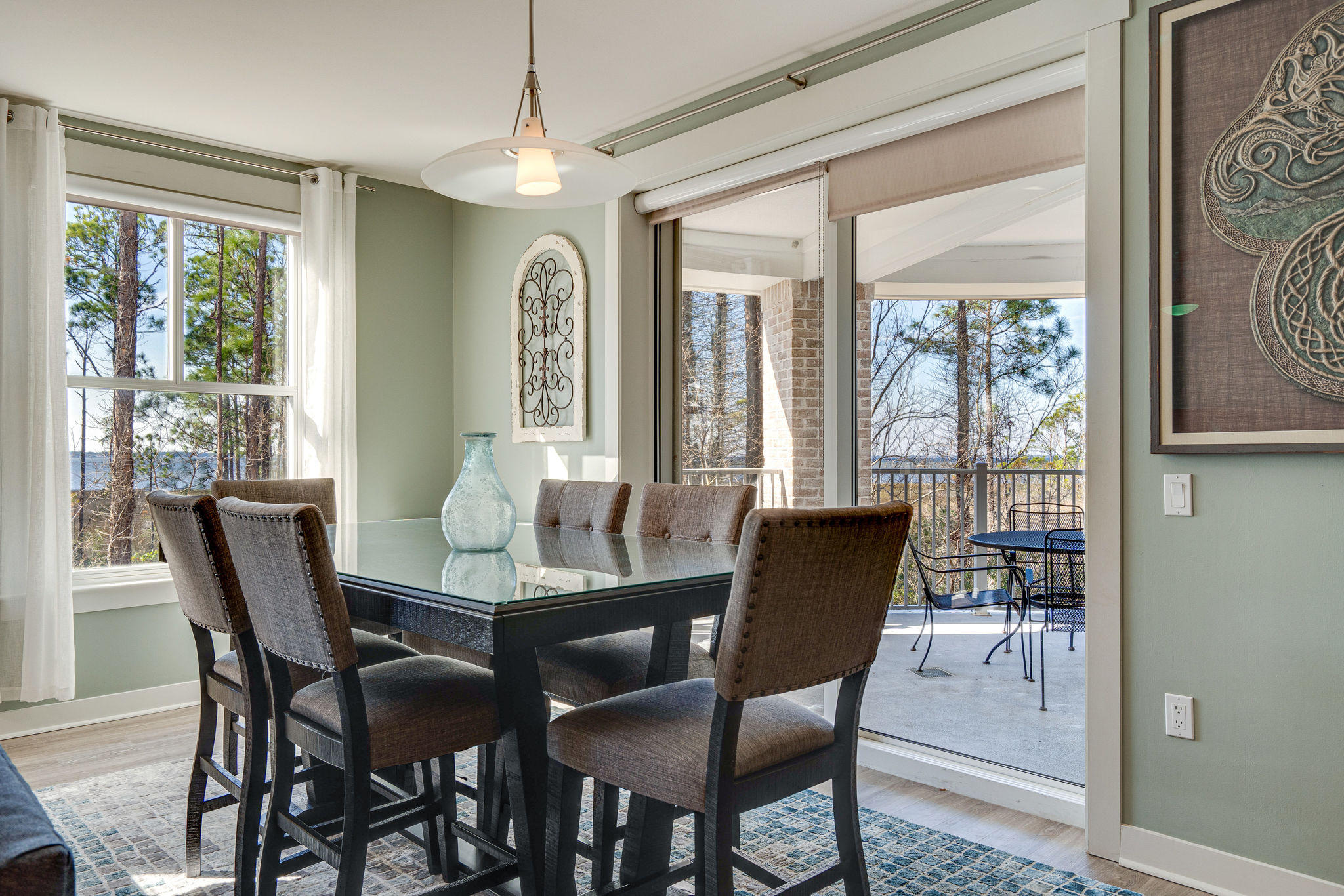 BAHIA CONDO - Residential