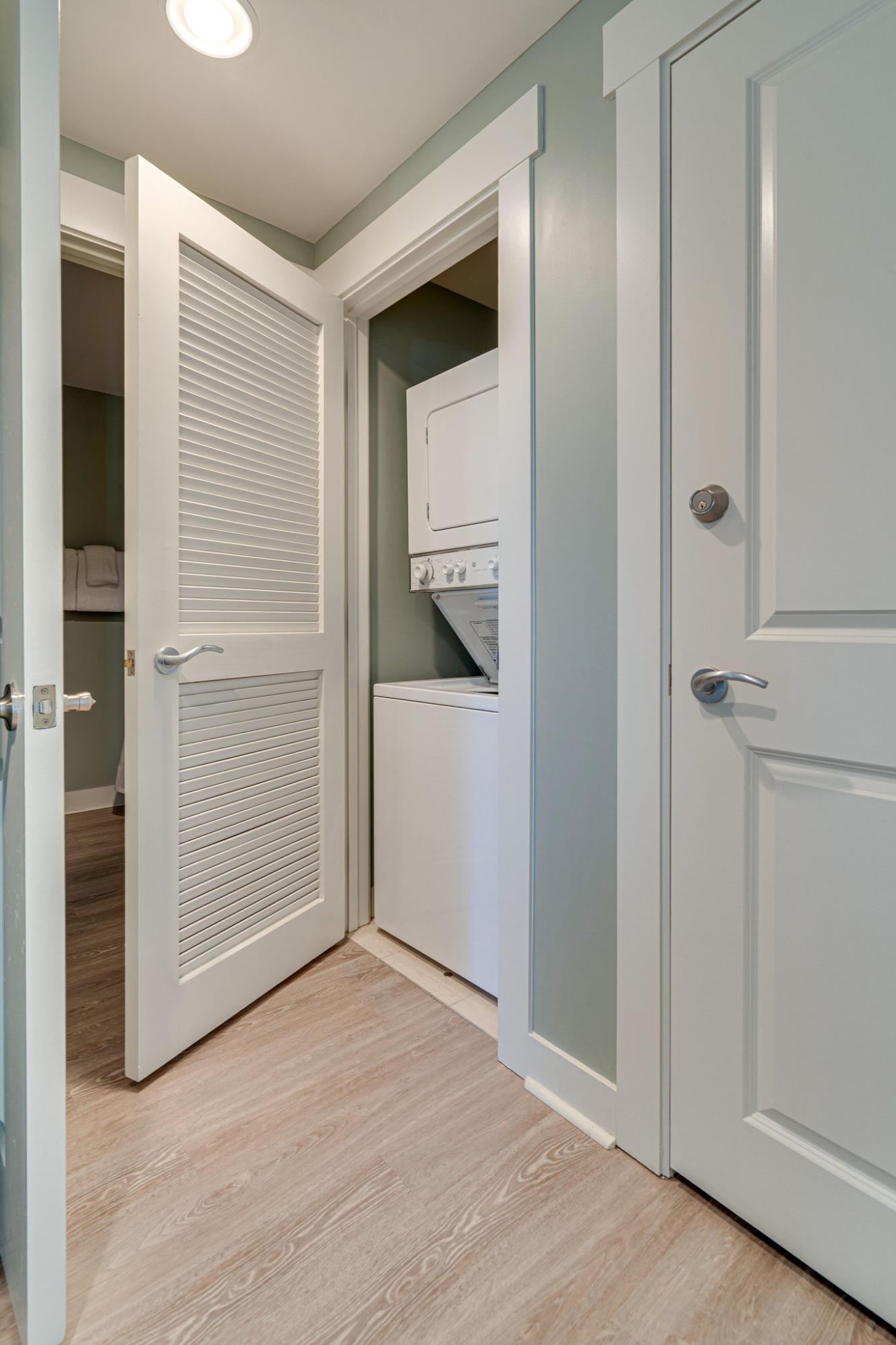 BAHIA CONDO - Residential