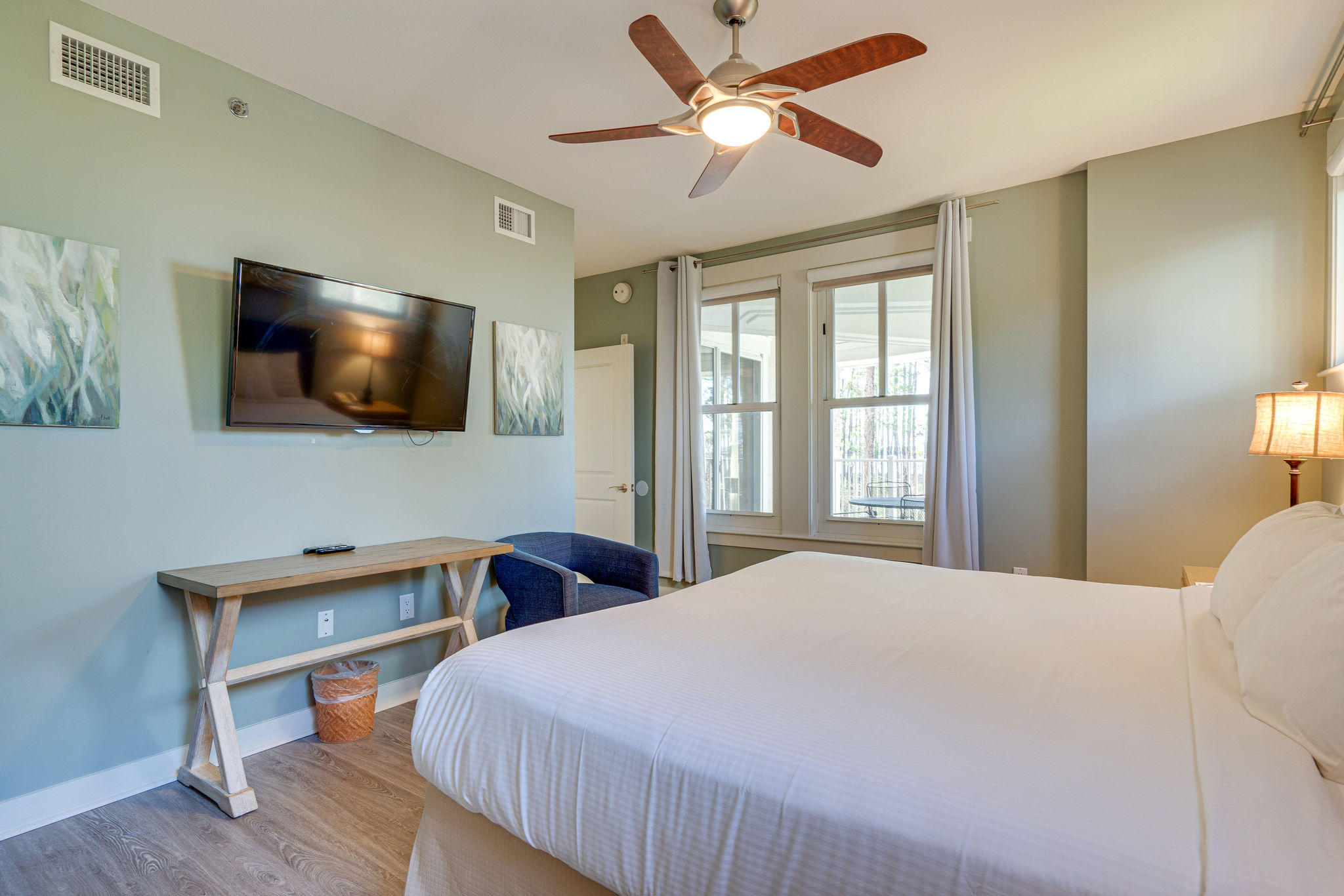 BAHIA CONDO - Residential