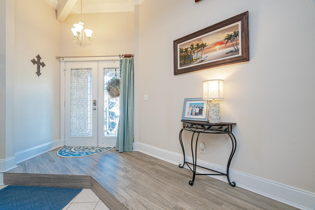 LAKE POINTE - Residential