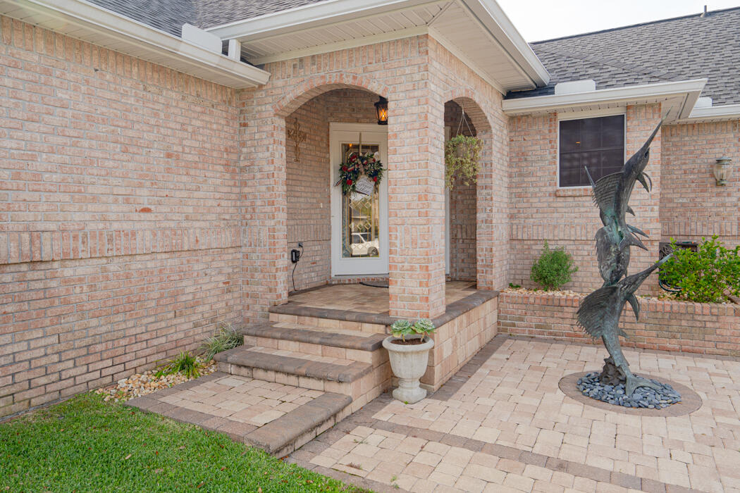 LAKE POINTE - Residential