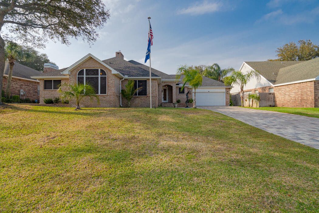 LAKE POINTE - Residential