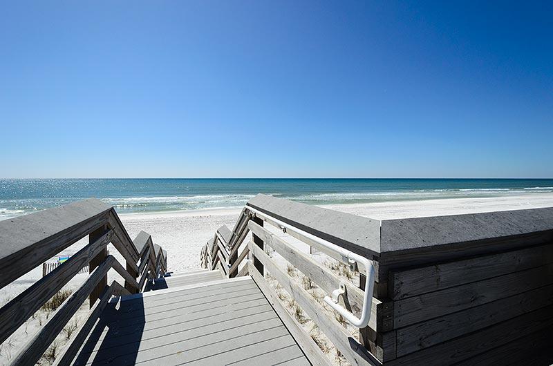 CRYSTAL VIEW CONDO - Residential