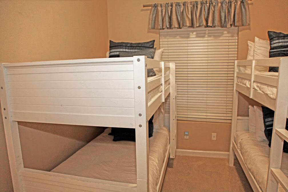 CRYSTAL VIEW CONDO - Residential