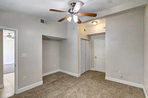 GARNIERS BEACH 5TH - Residential Lease