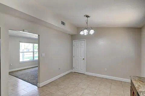 GARNIERS BEACH 5TH - Residential Lease