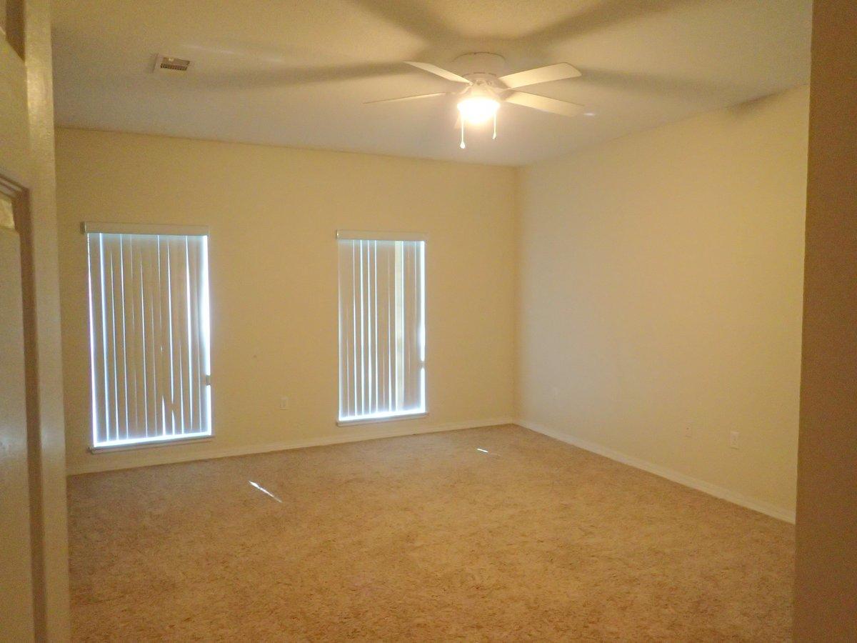 SILVER OAKS PH 1 - Residential