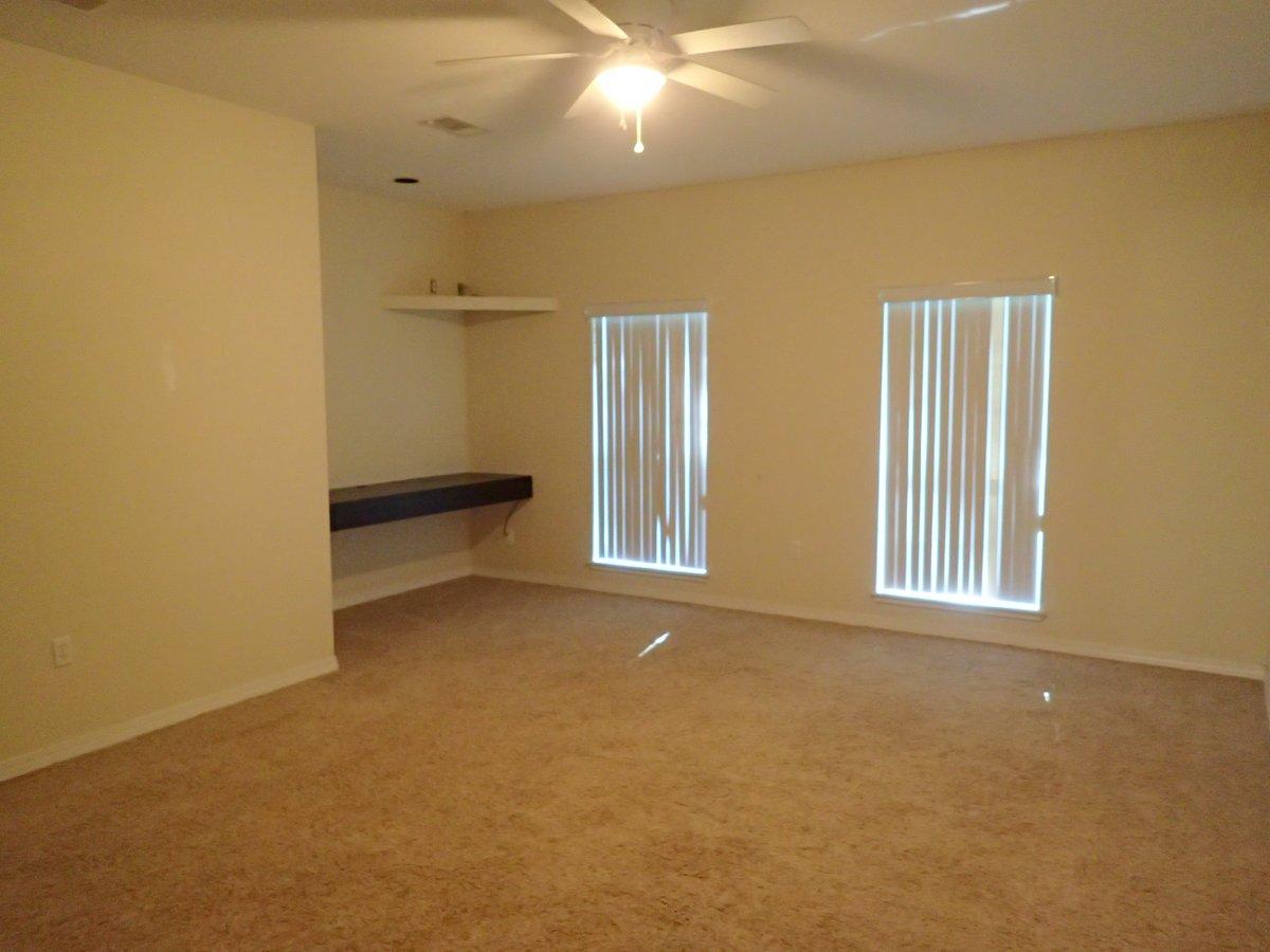 SILVER OAKS PH 1 - Residential