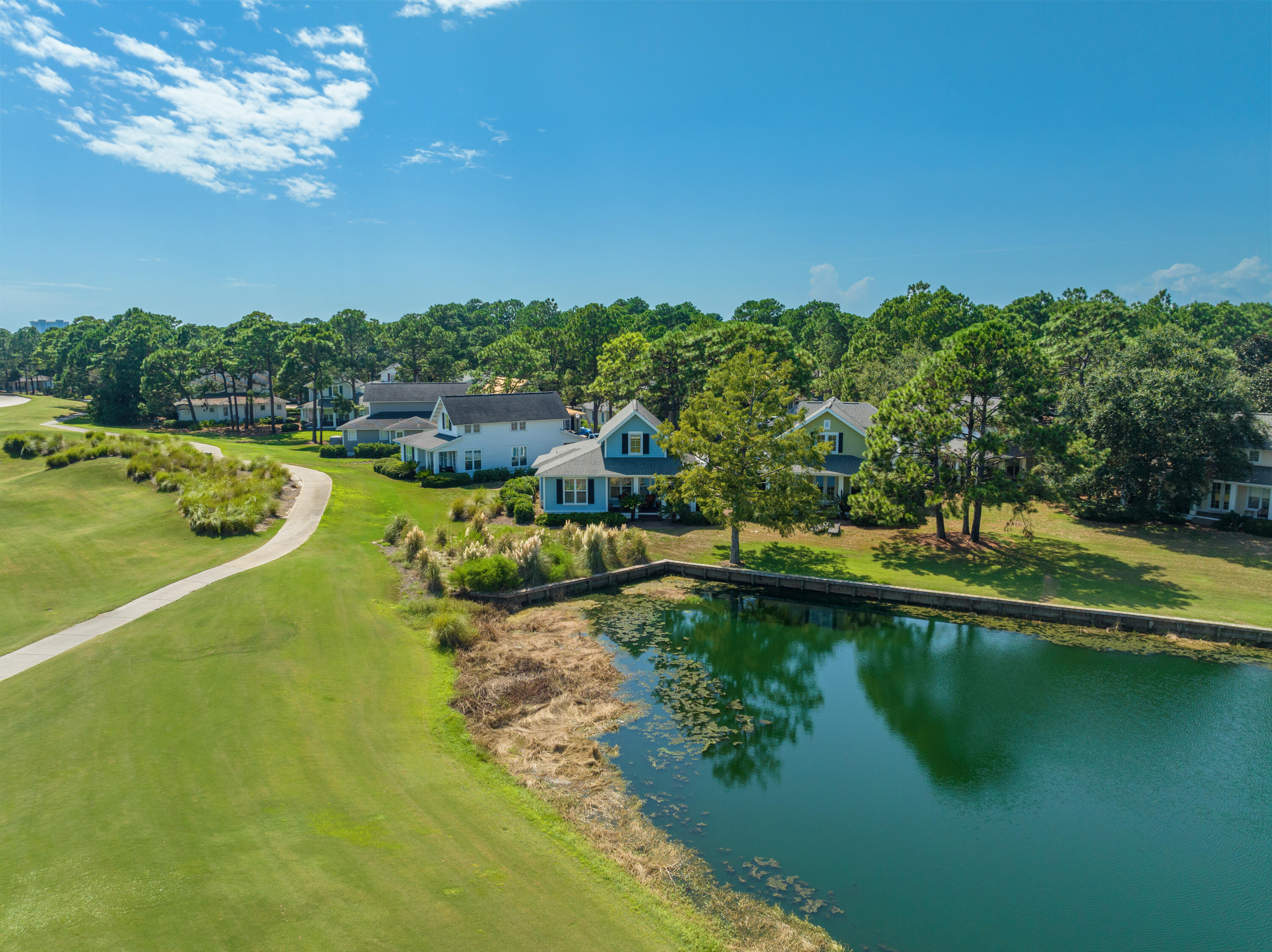 LAUREL GROVE - Residential