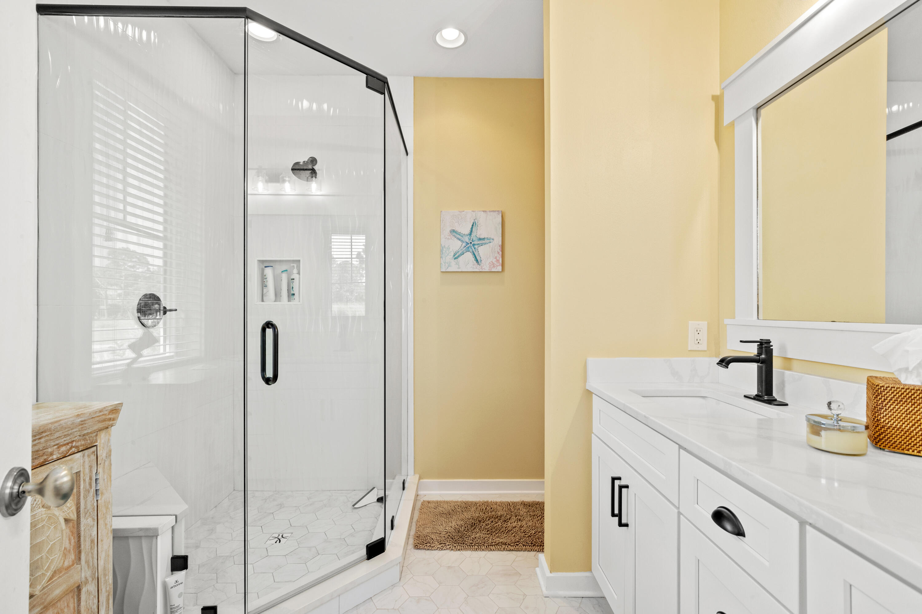 LAUREL GROVE - Residential