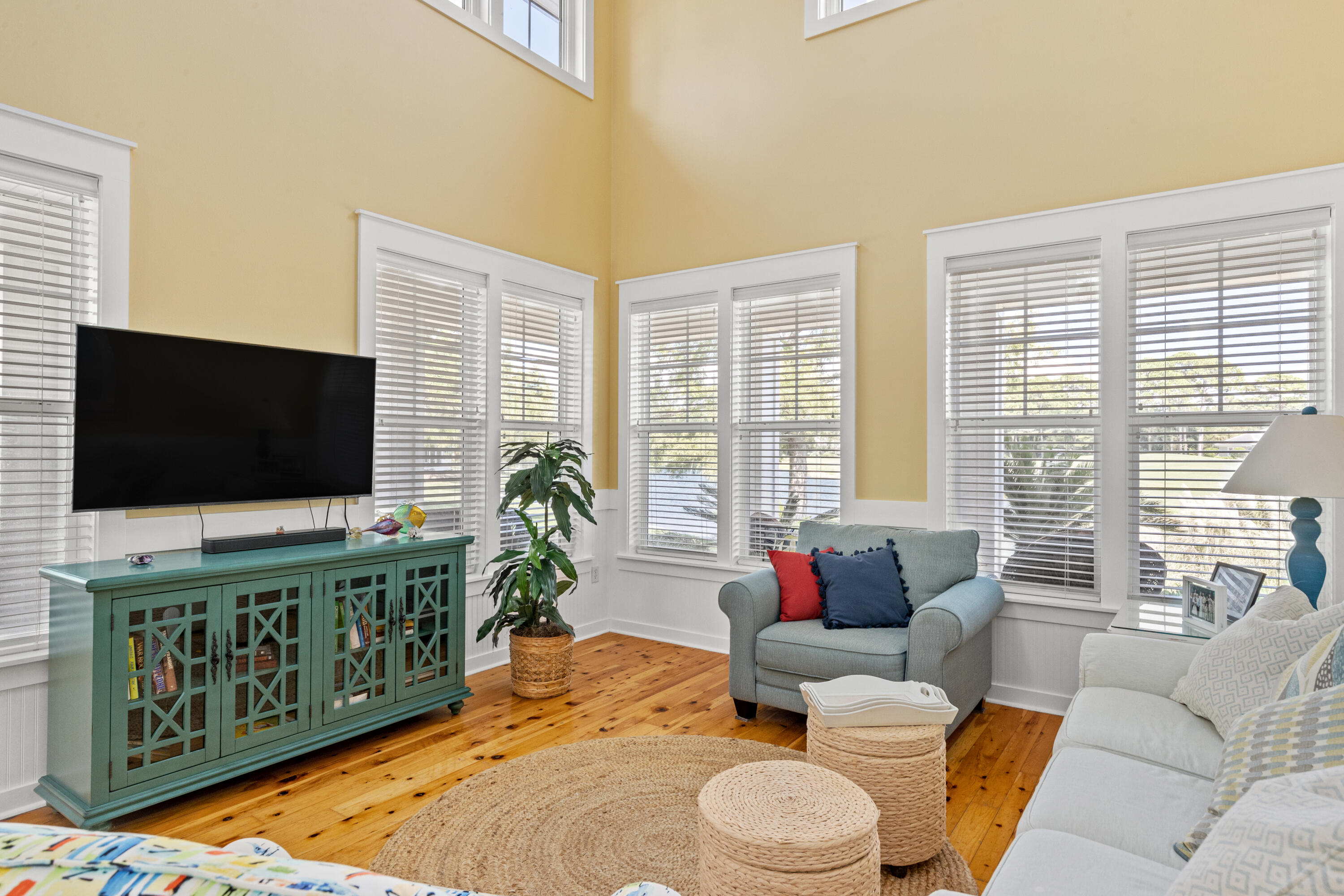 LAUREL GROVE - Residential