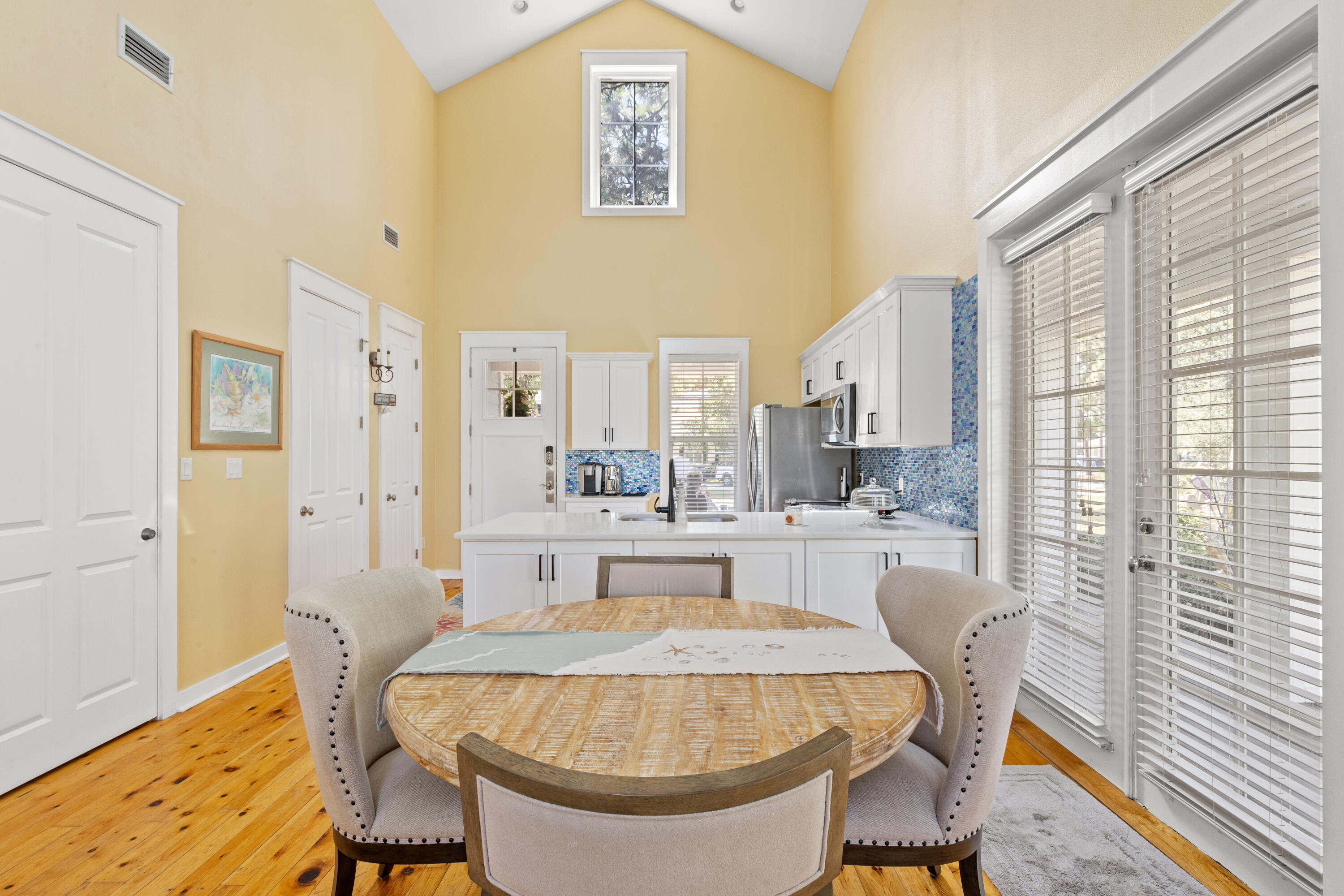 LAUREL GROVE - Residential