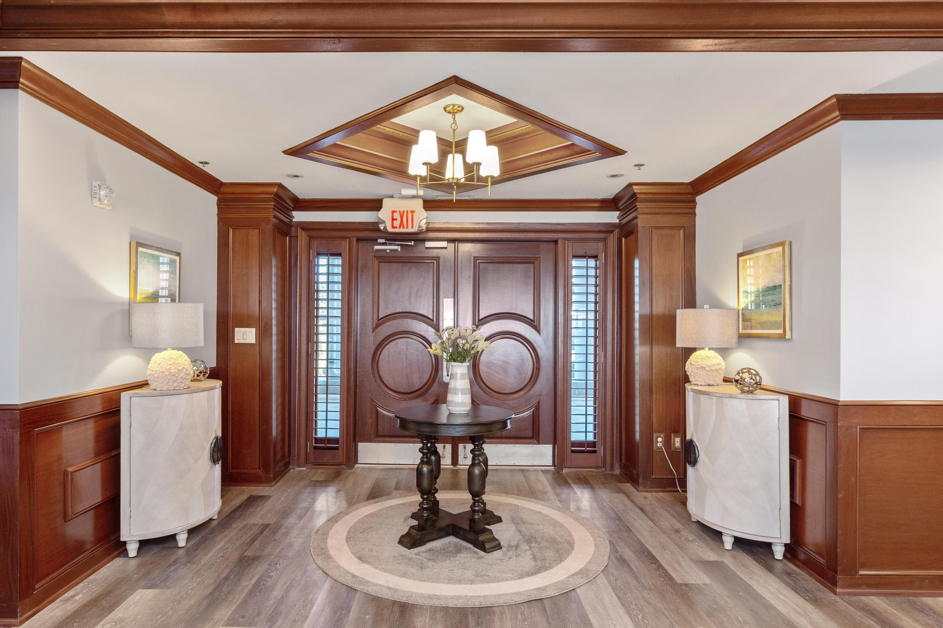 DESTIN YACHT CLUB - Residential