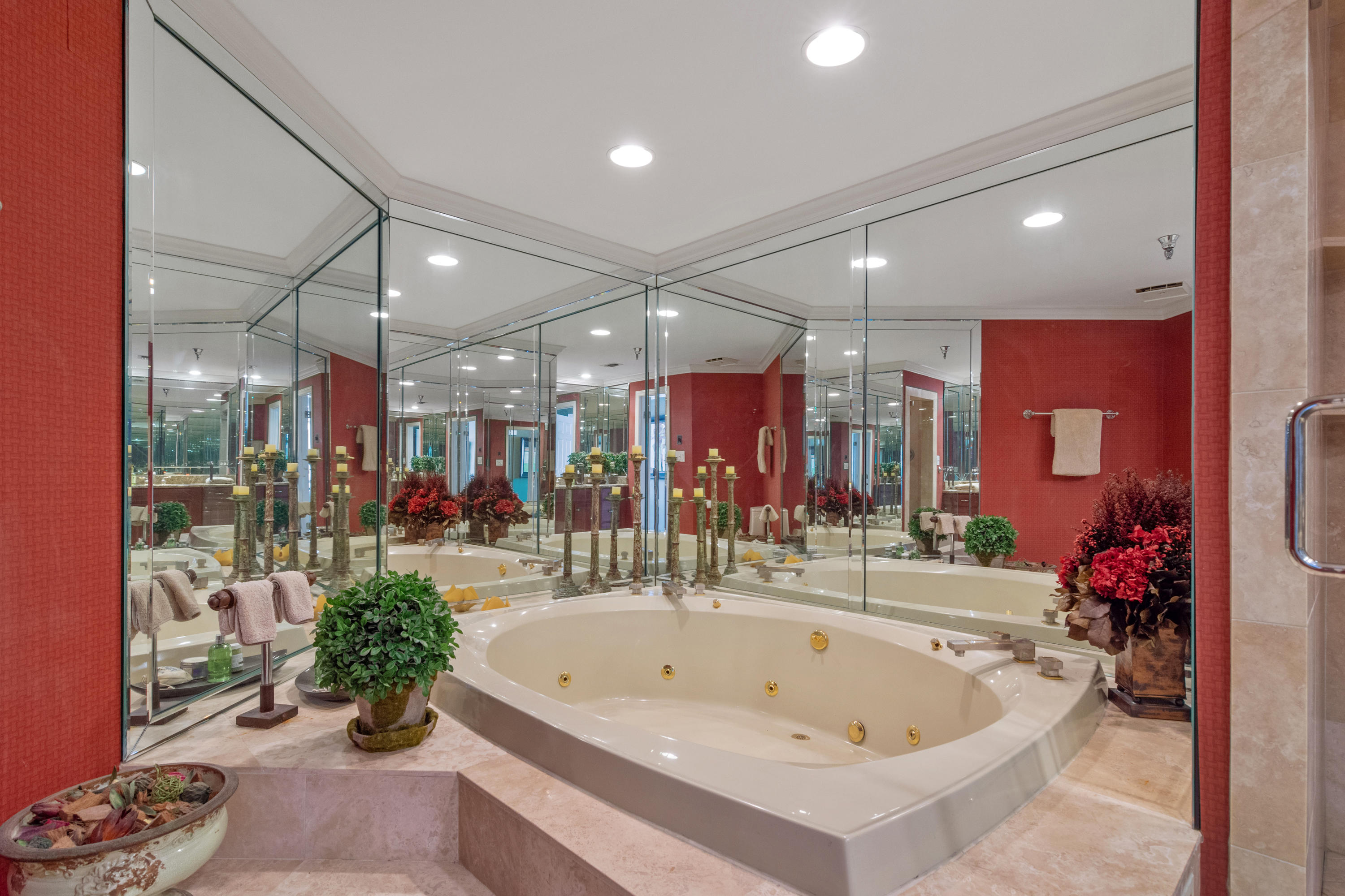 DESTIN YACHT CLUB - Residential