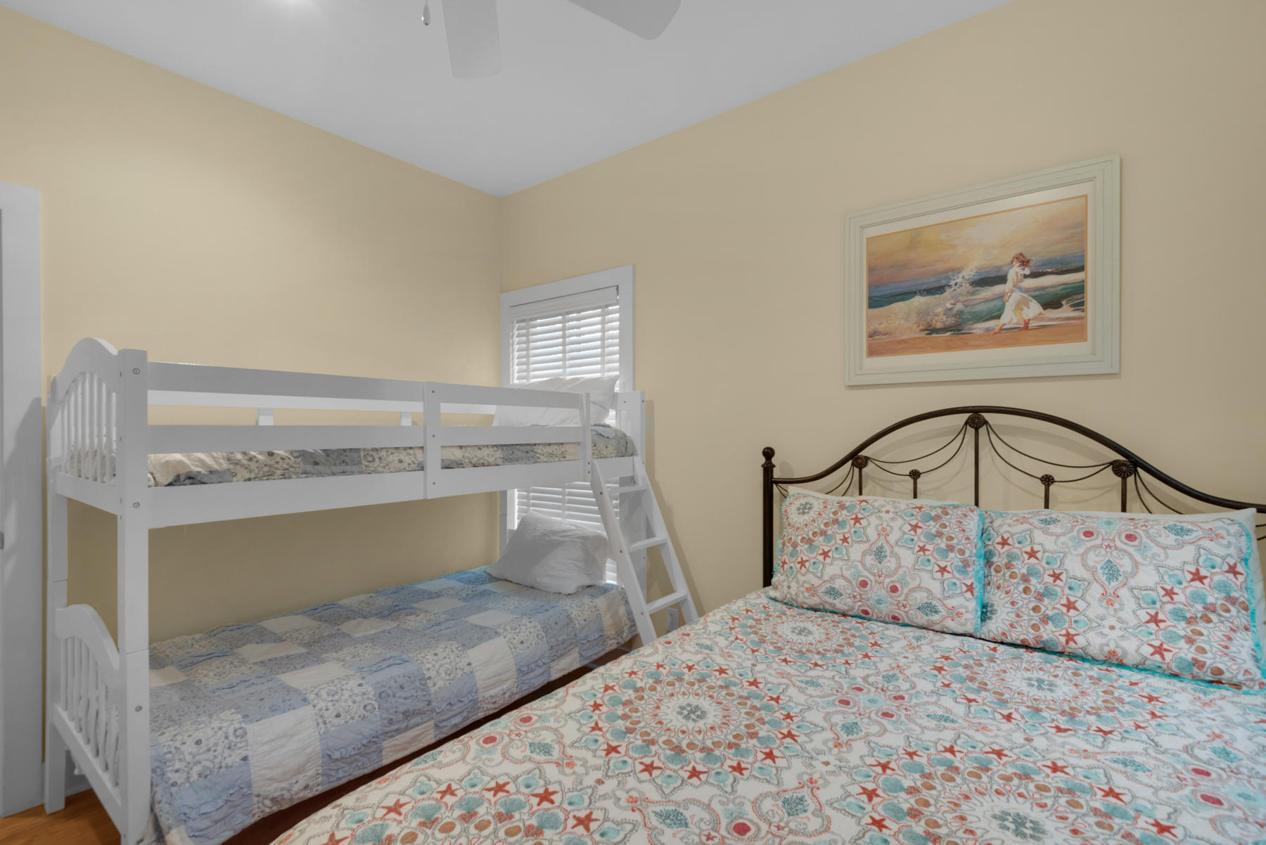 MAGNOLIA COTTAGES - Residential