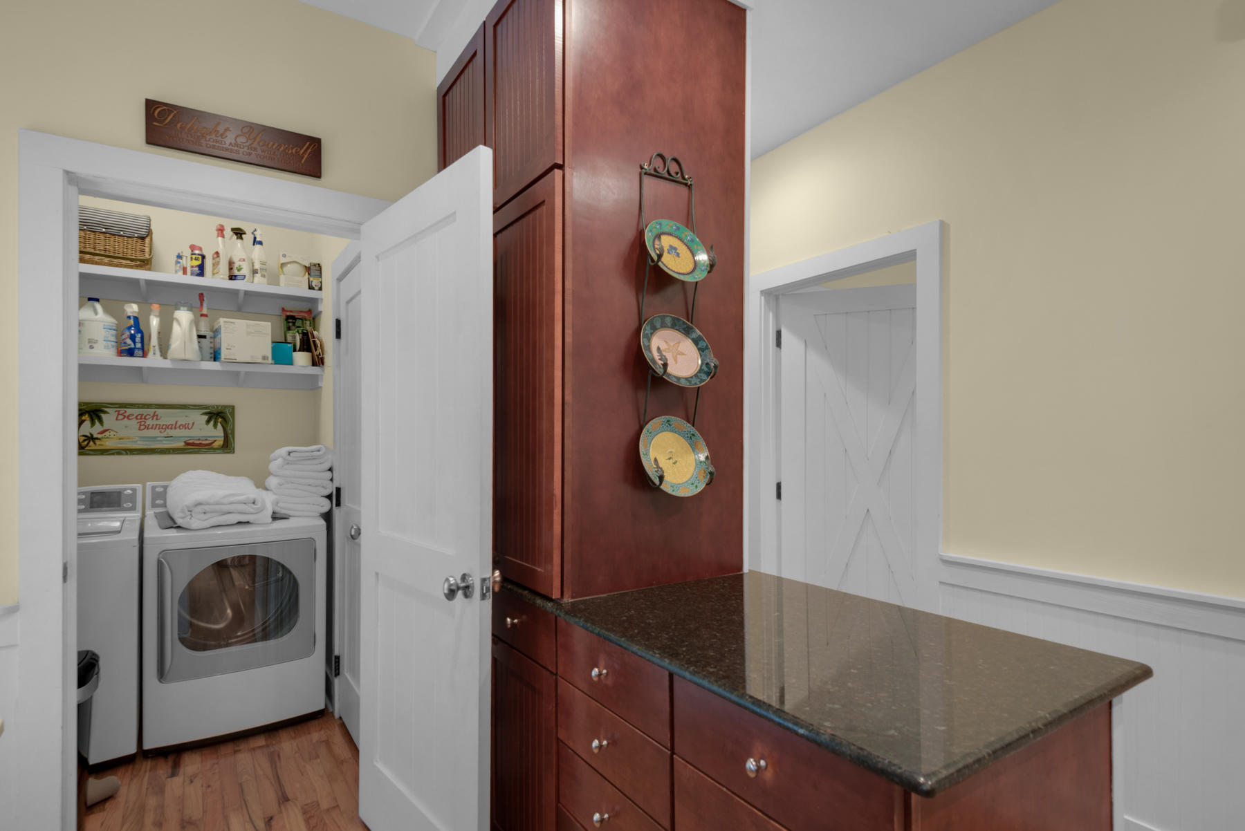 MAGNOLIA COTTAGES - Residential