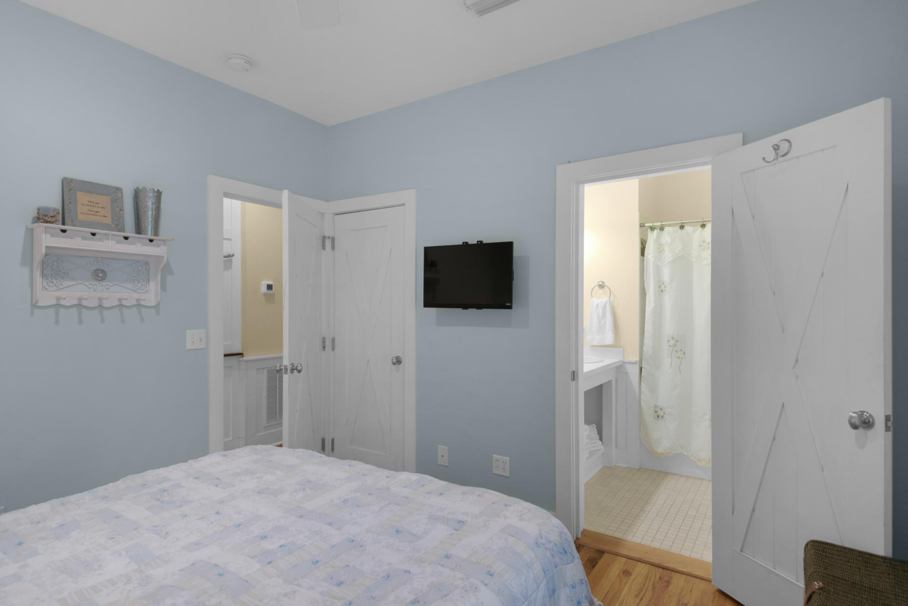 MAGNOLIA COTTAGES - Residential