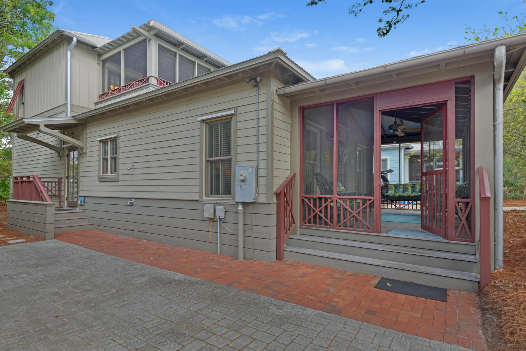 MAGNOLIA COTTAGES - Residential