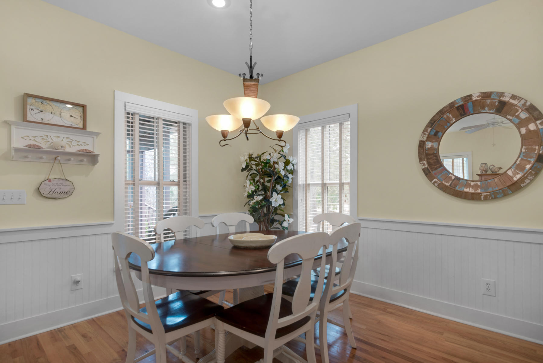 MAGNOLIA COTTAGES - Residential