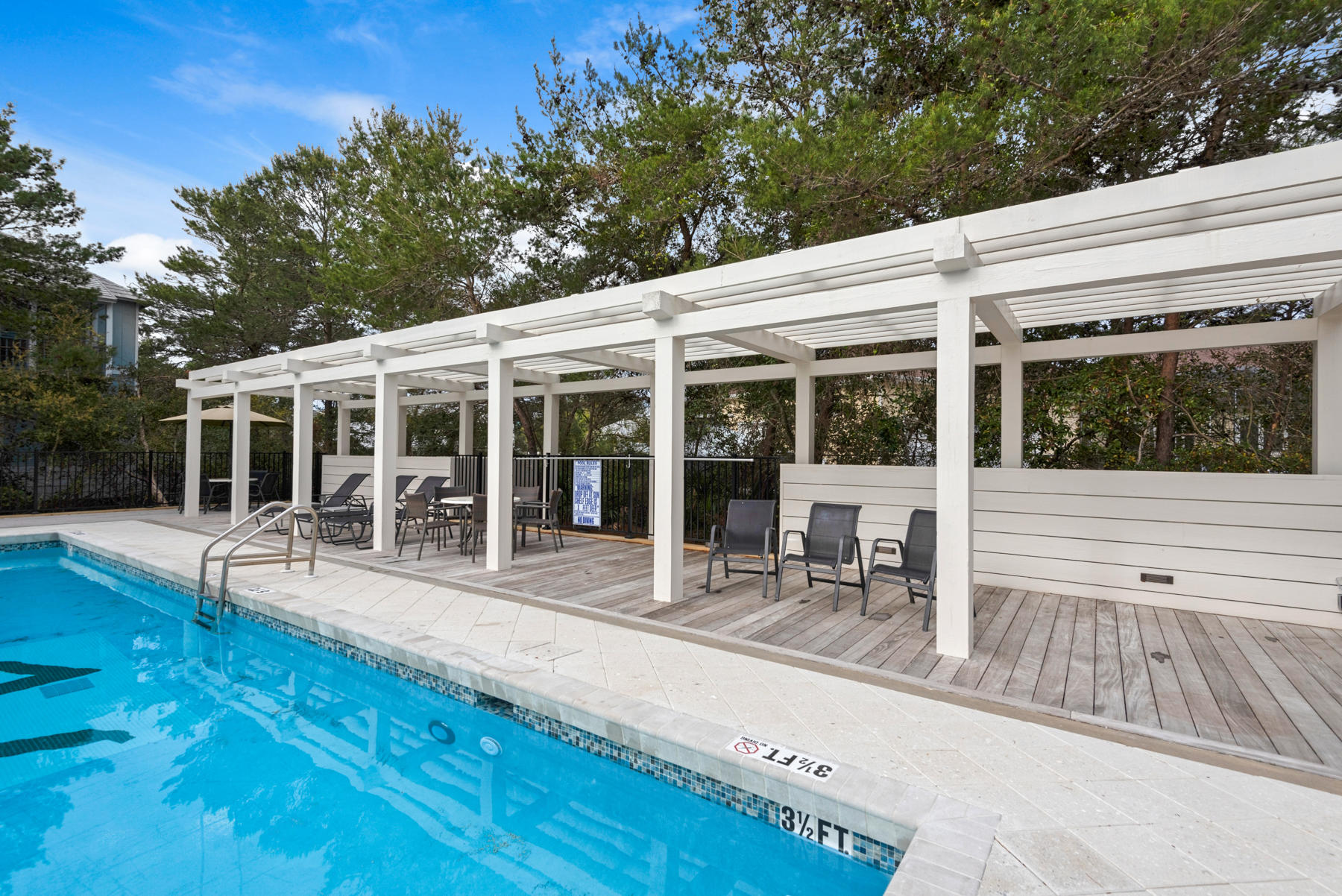 MAGNOLIA COTTAGES - Residential