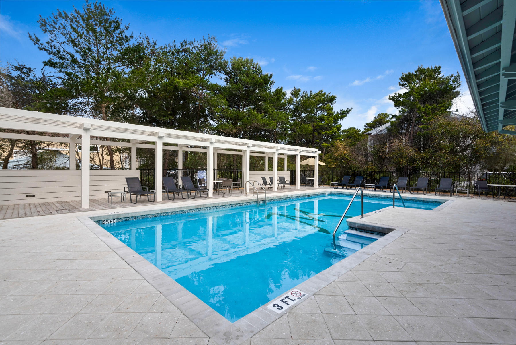 MAGNOLIA COTTAGES - Residential