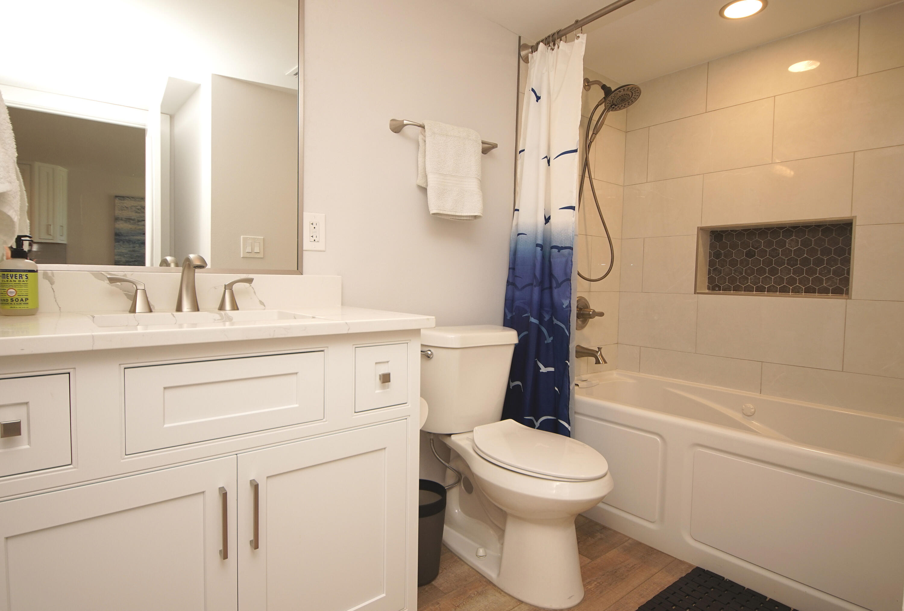 DOLPHIN POINT CONDO Boast slip 10A - Residential