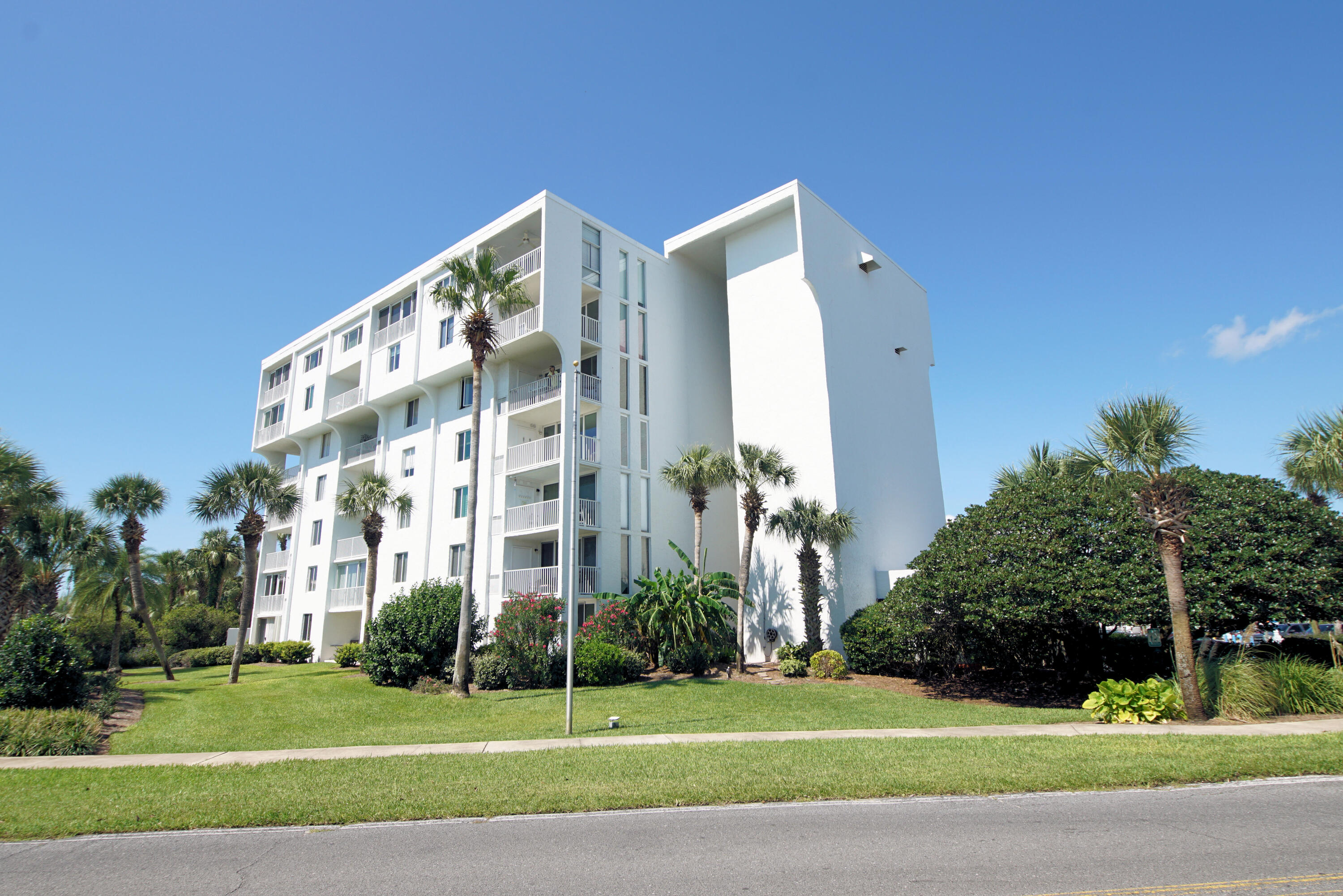 DOLPHIN POINT CONDO Boast slip 10A - Residential