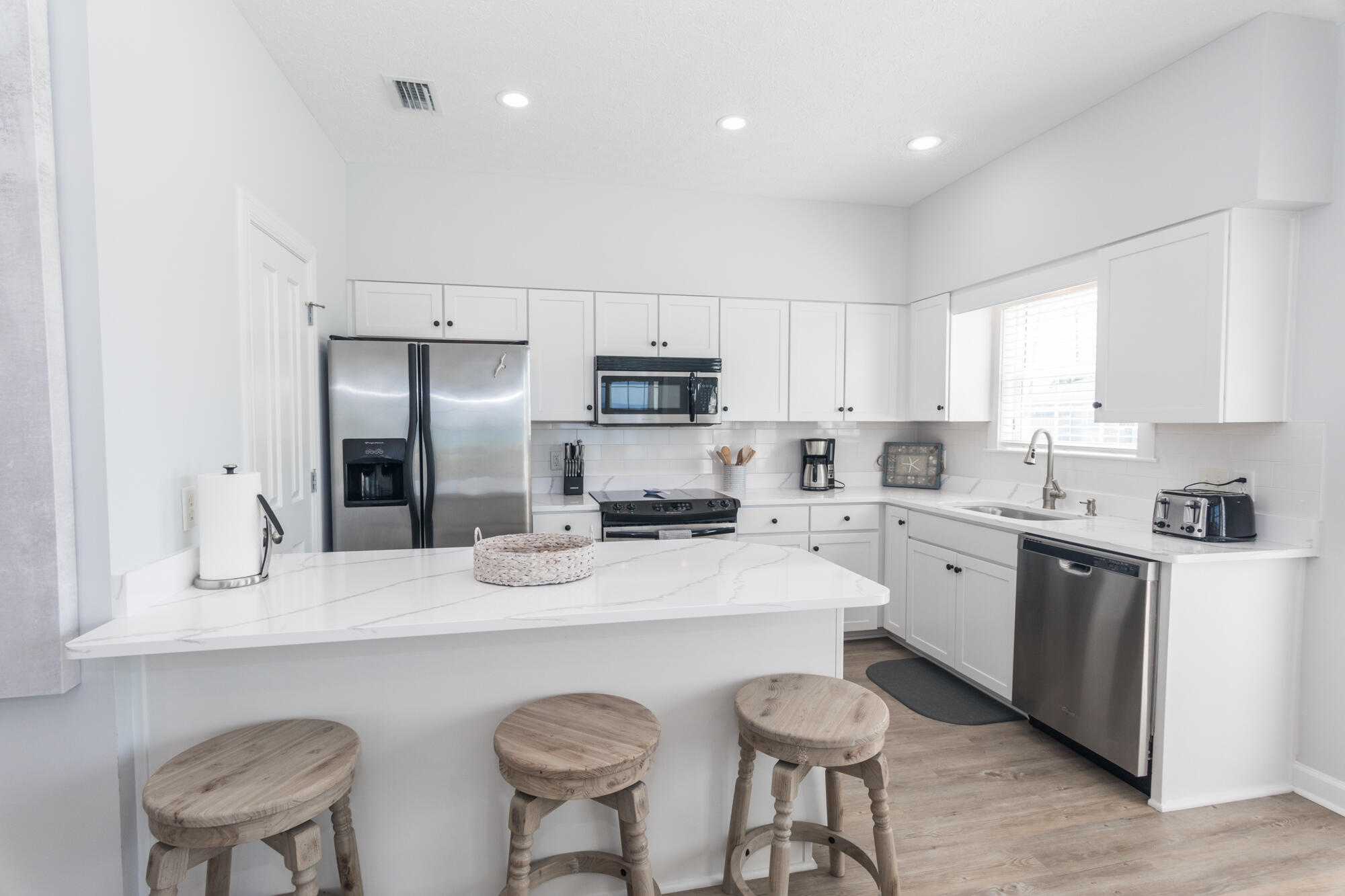 LAGUNA BEACH - Residential