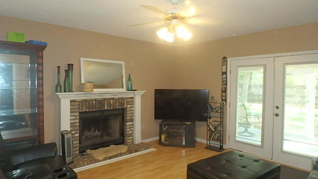 Hollyrod Park - Residential