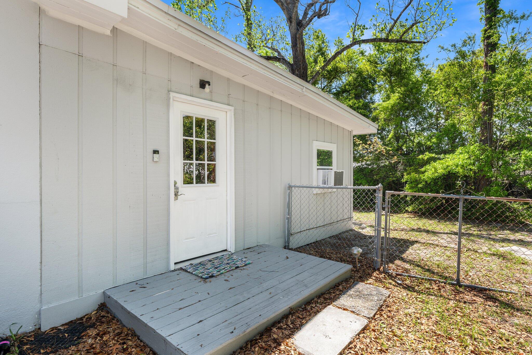 Caroline Add Unit 2 - Residential