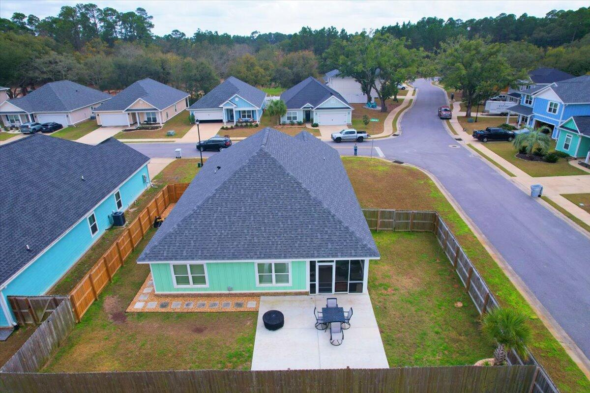 HERITAGE OAKS - Residential