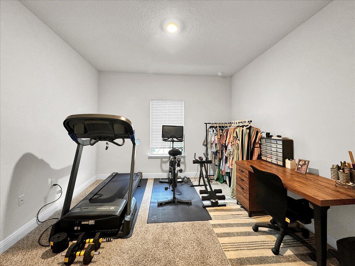 HERITAGE OAKS - Residential