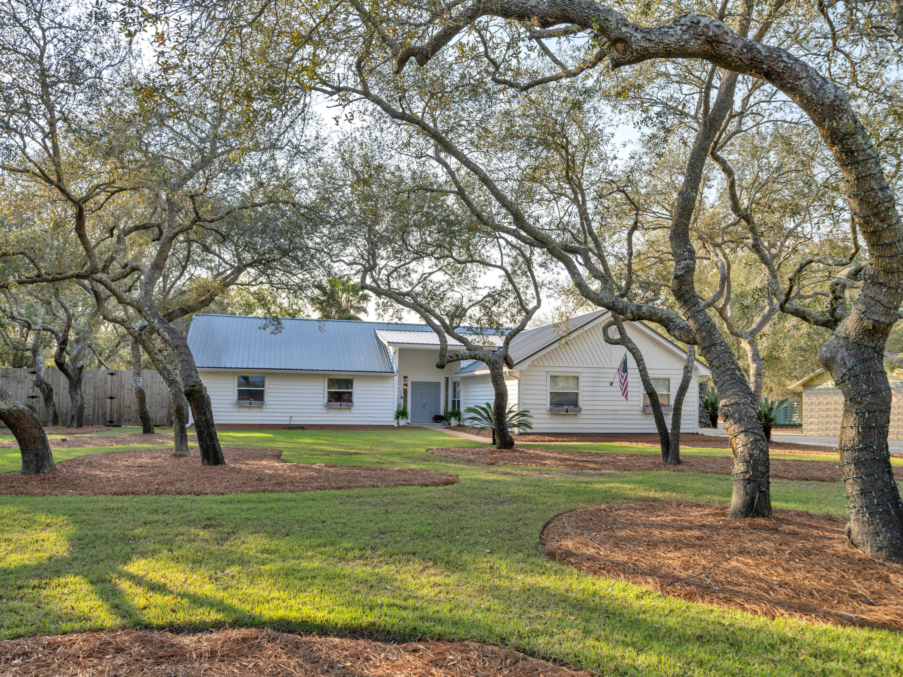 MORENO ACRES - Residential