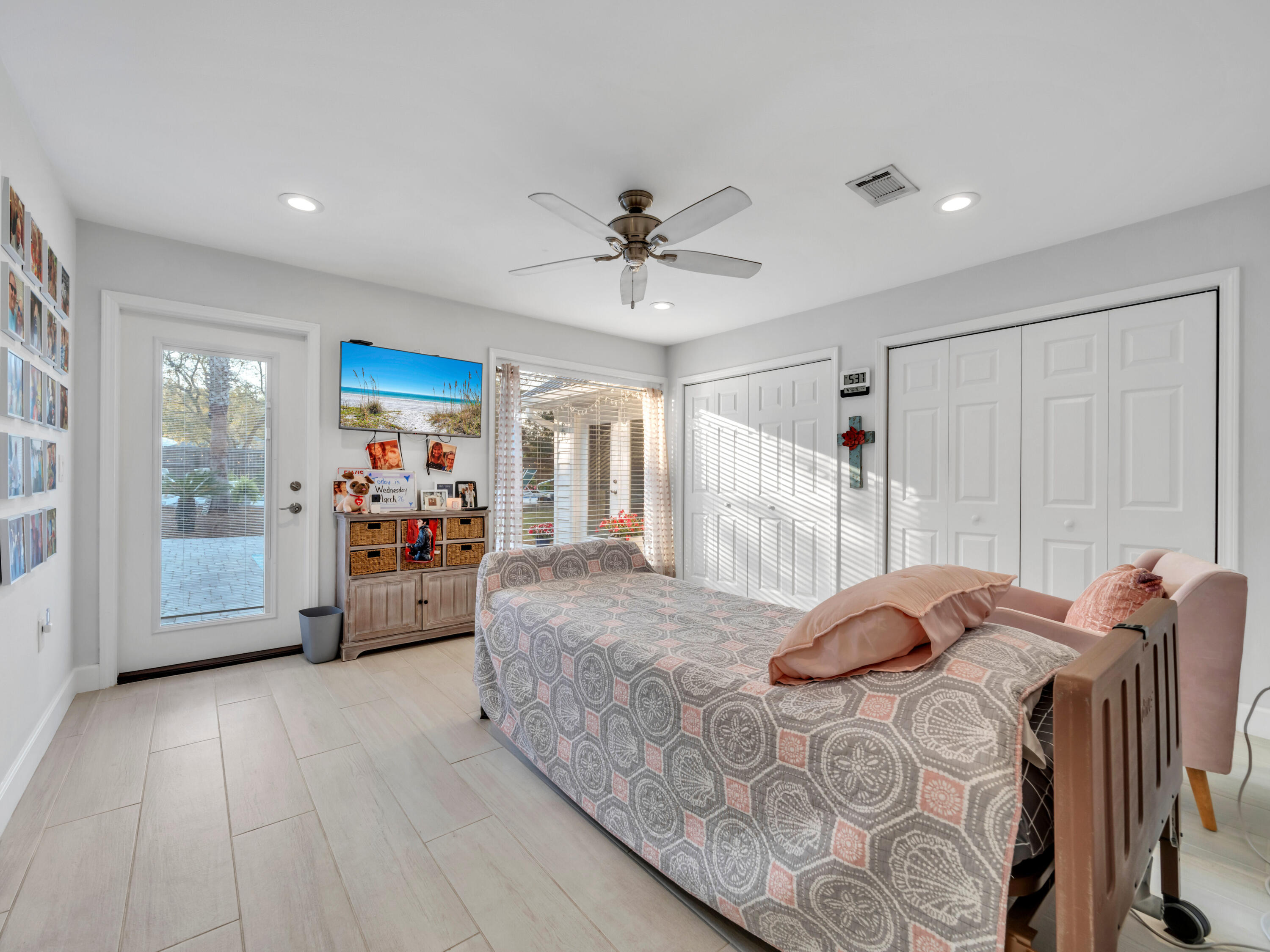 MORENO ACRES - Residential