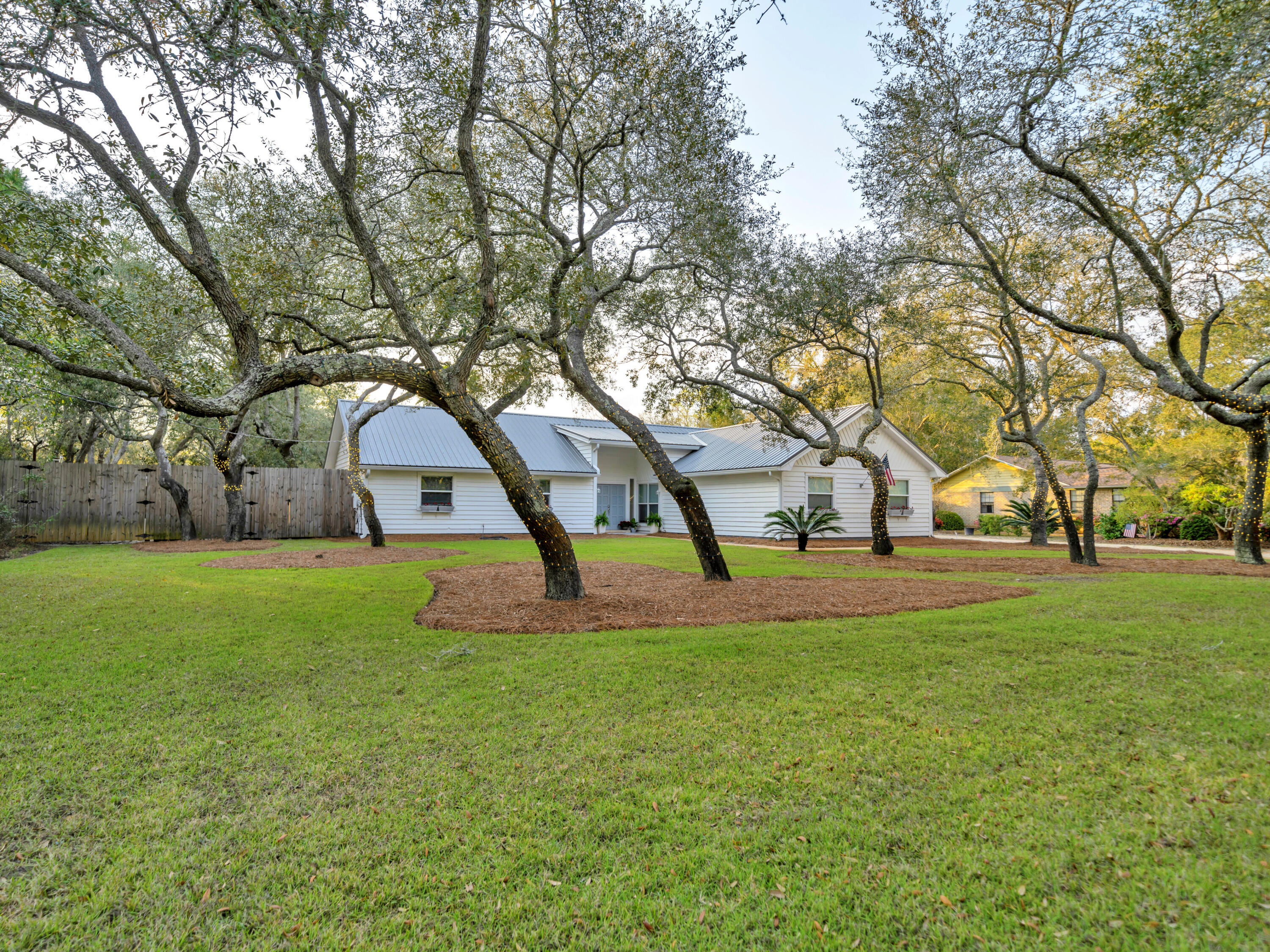 MORENO ACRES - Residential