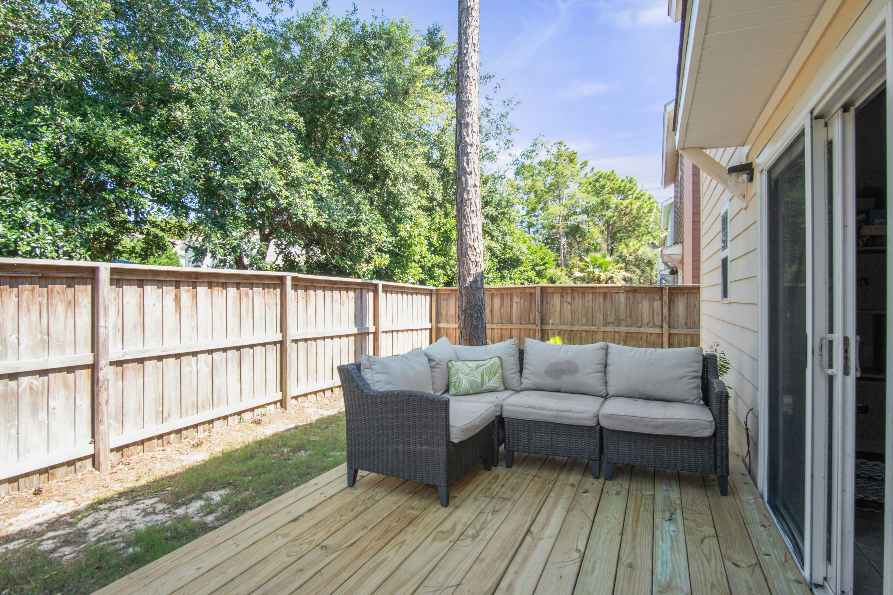 PLANTATION AT SANTA ROSA - Residential