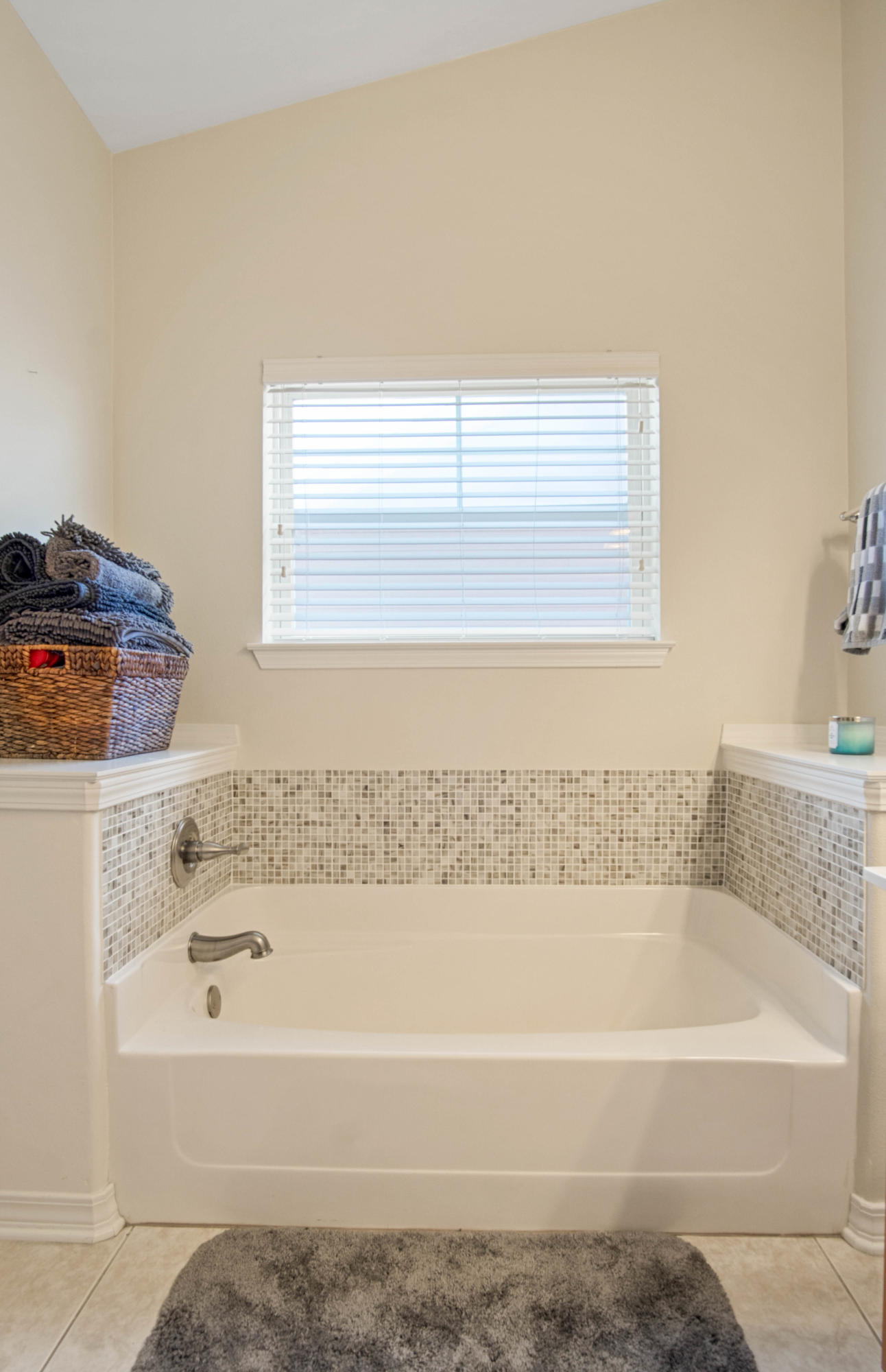 PLANTATION AT SANTA ROSA - Residential