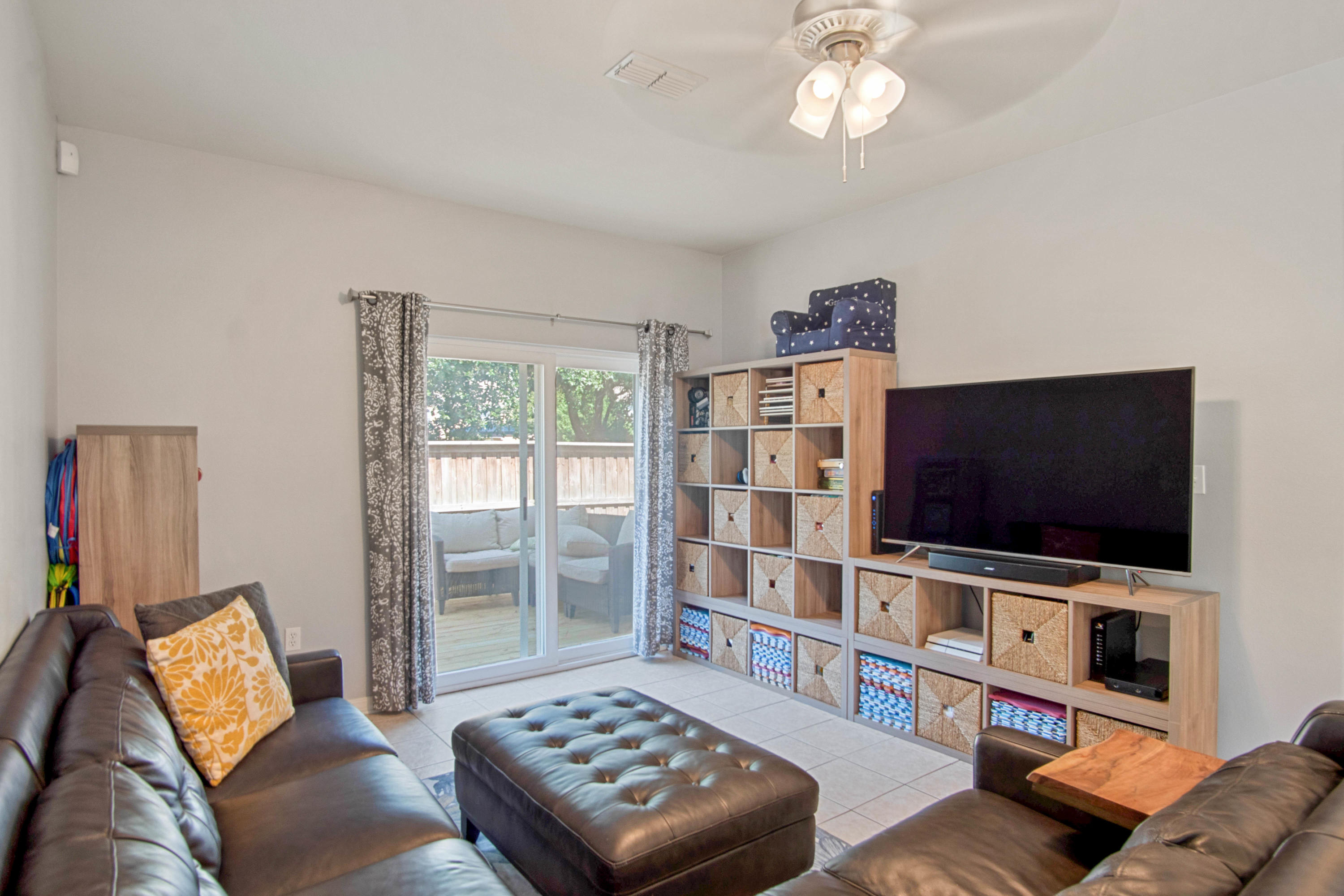 PLANTATION AT SANTA ROSA - Residential