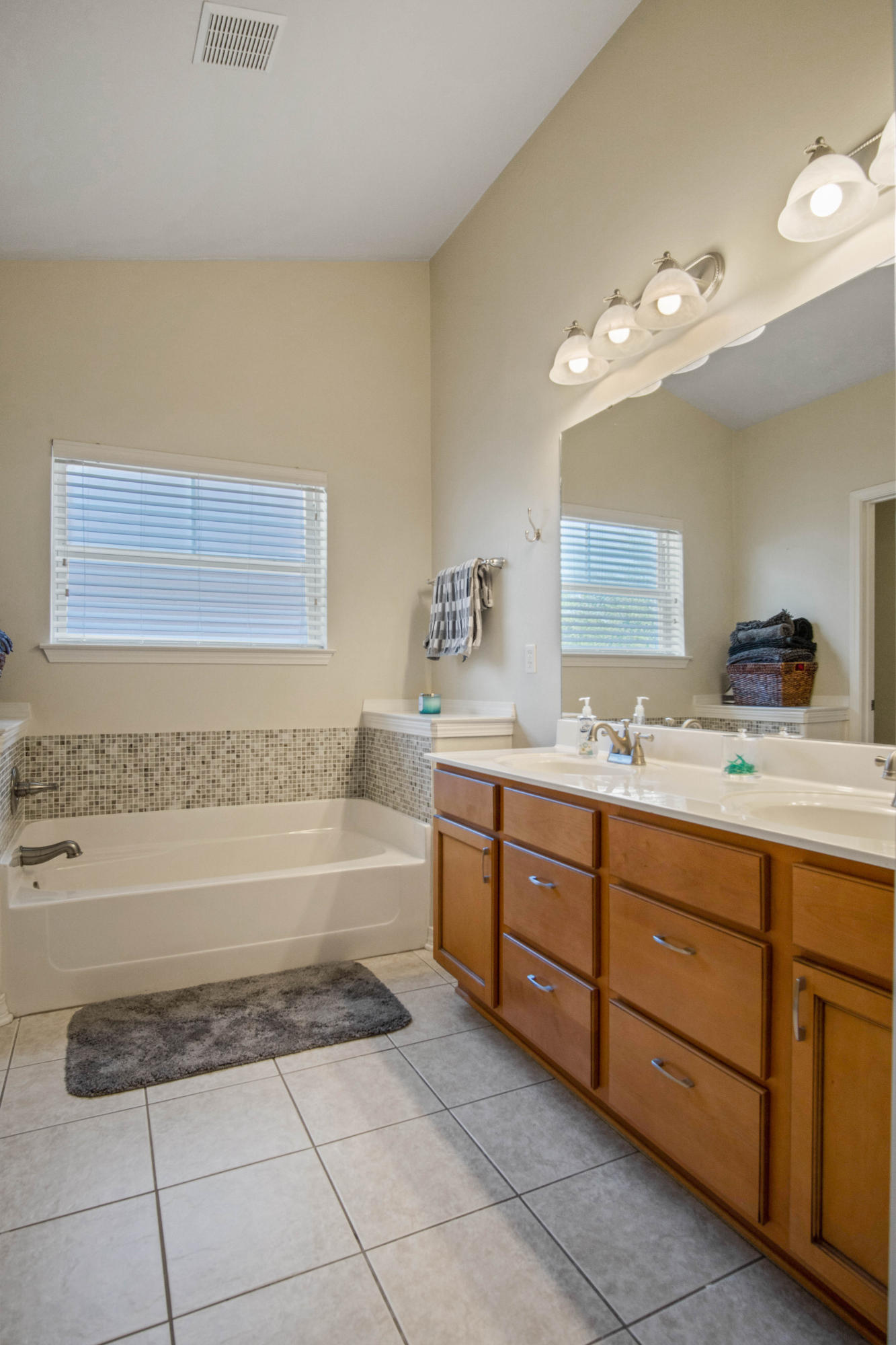 PLANTATION AT SANTA ROSA - Residential