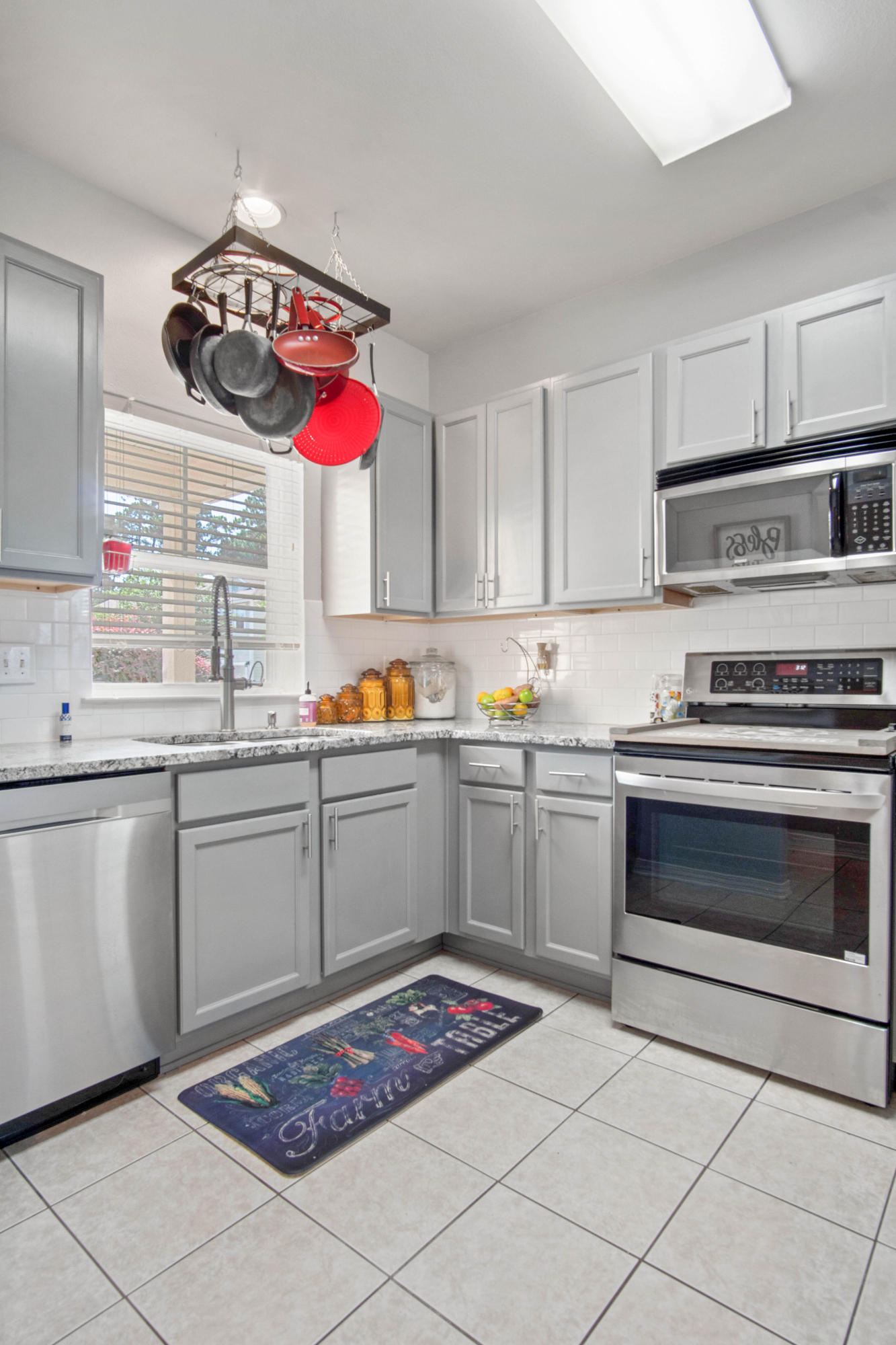 PLANTATION AT SANTA ROSA - Residential