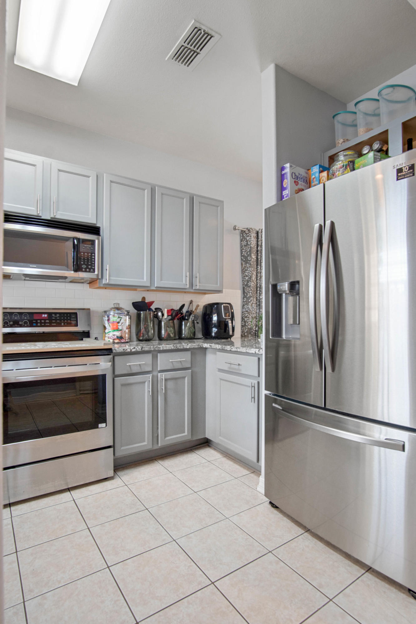 PLANTATION AT SANTA ROSA - Residential