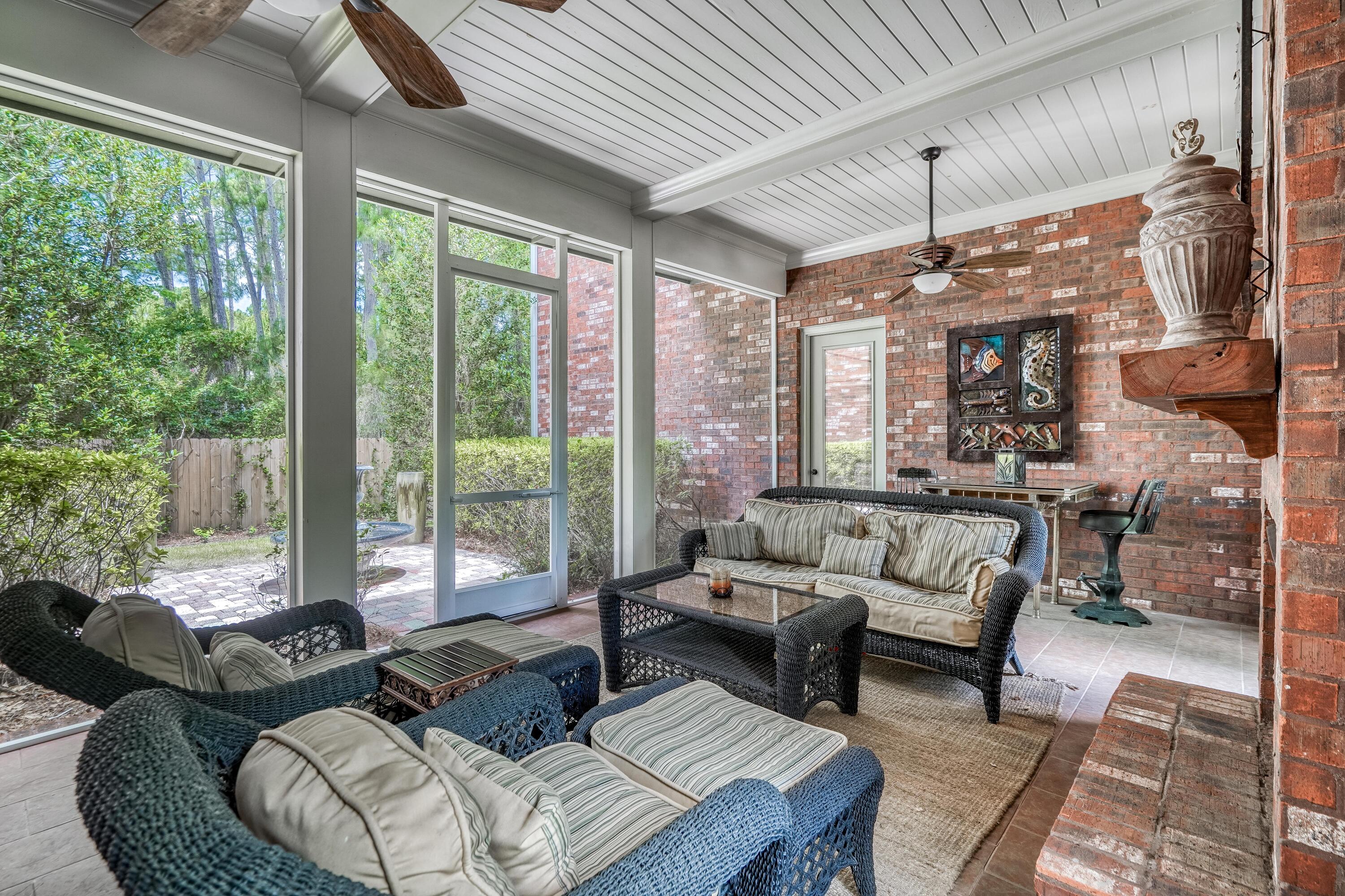 HIDDEN HARBOR UNREC - Residential