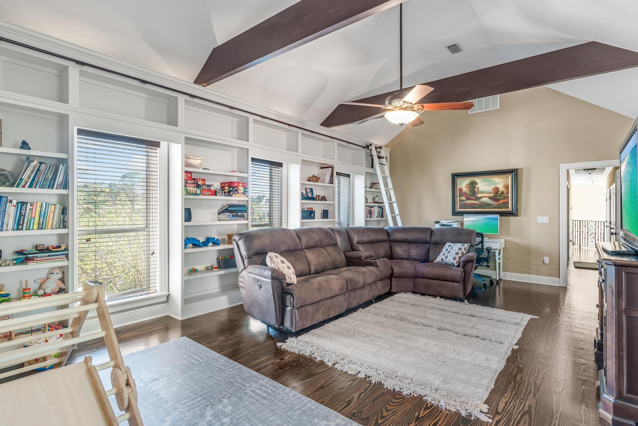 HIDDEN HARBOR UNREC - Residential