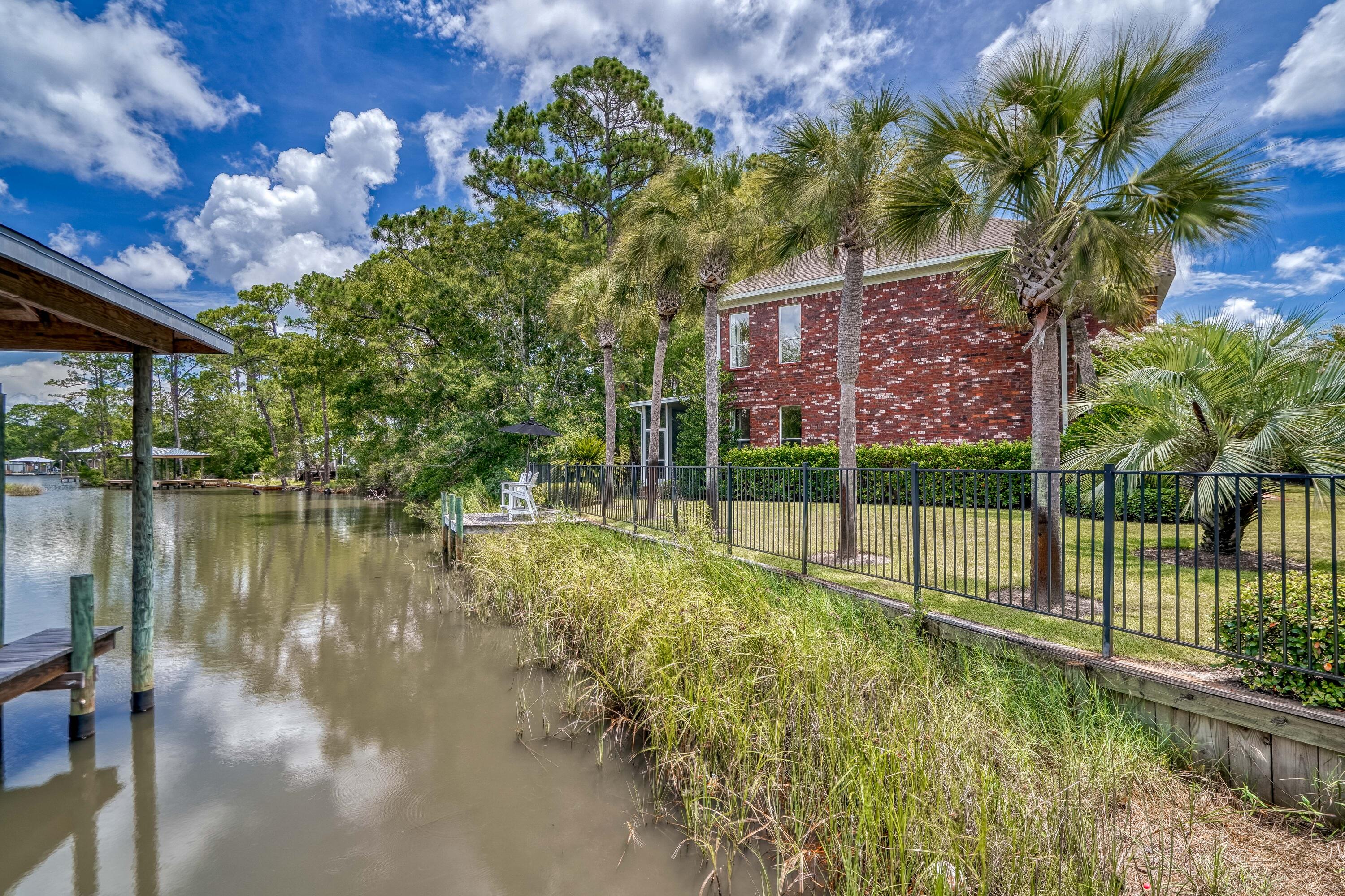 HIDDEN HARBOR UNREC - Residential