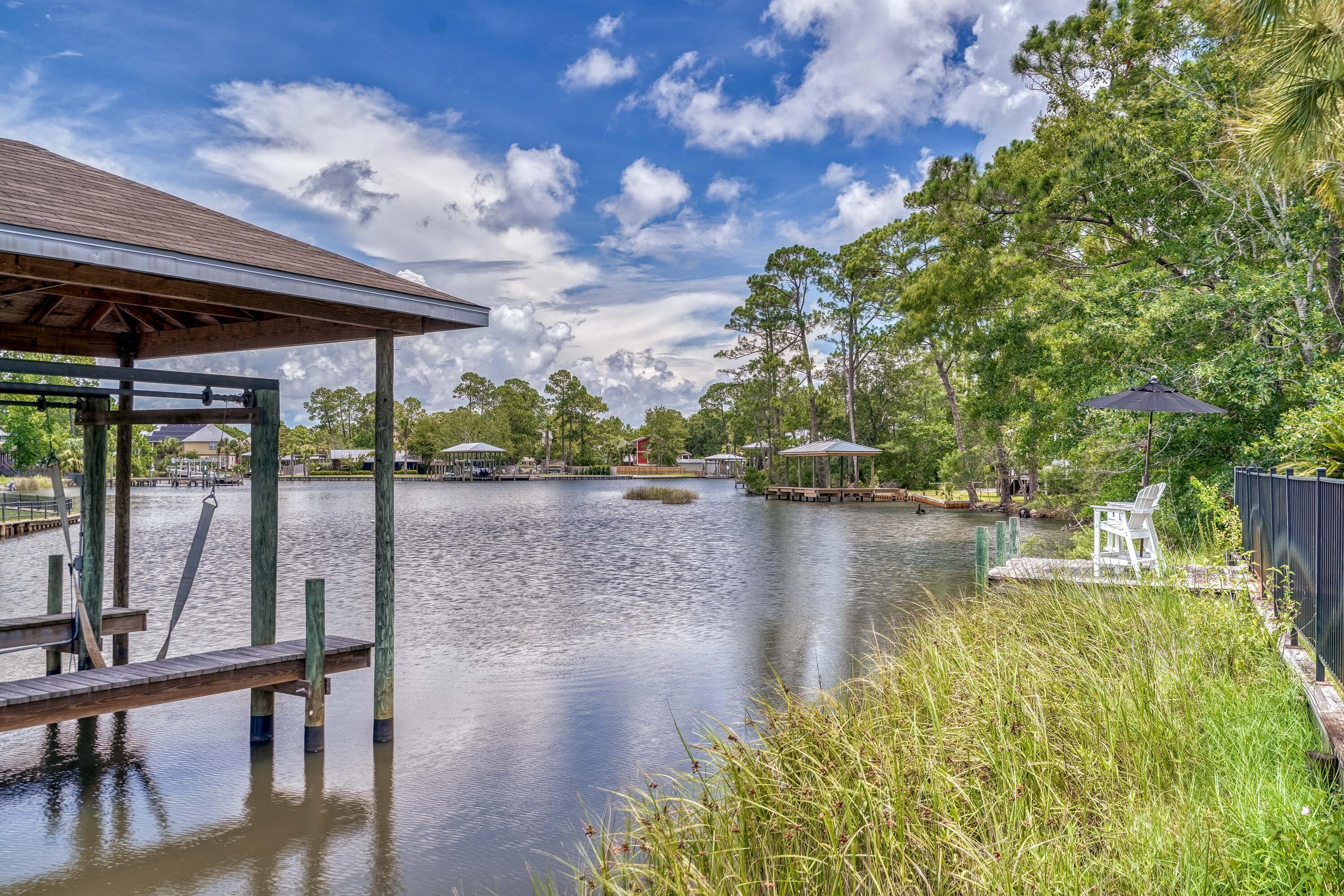 HIDDEN HARBOR UNREC - Residential