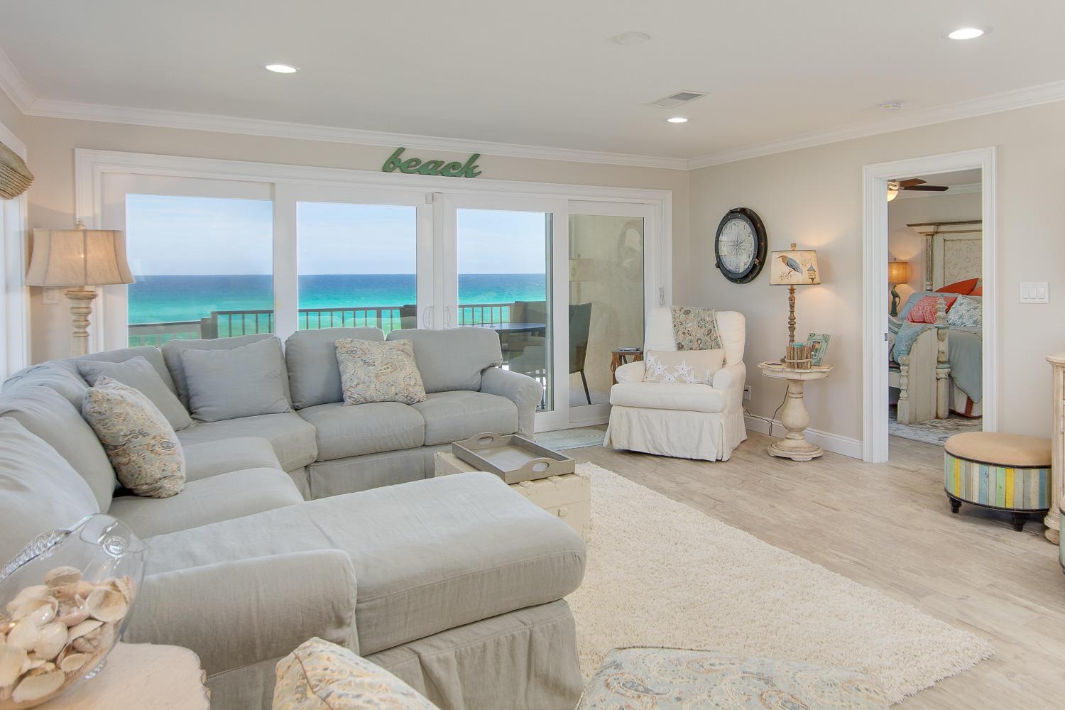 SANDSPUR CONDO - Residential