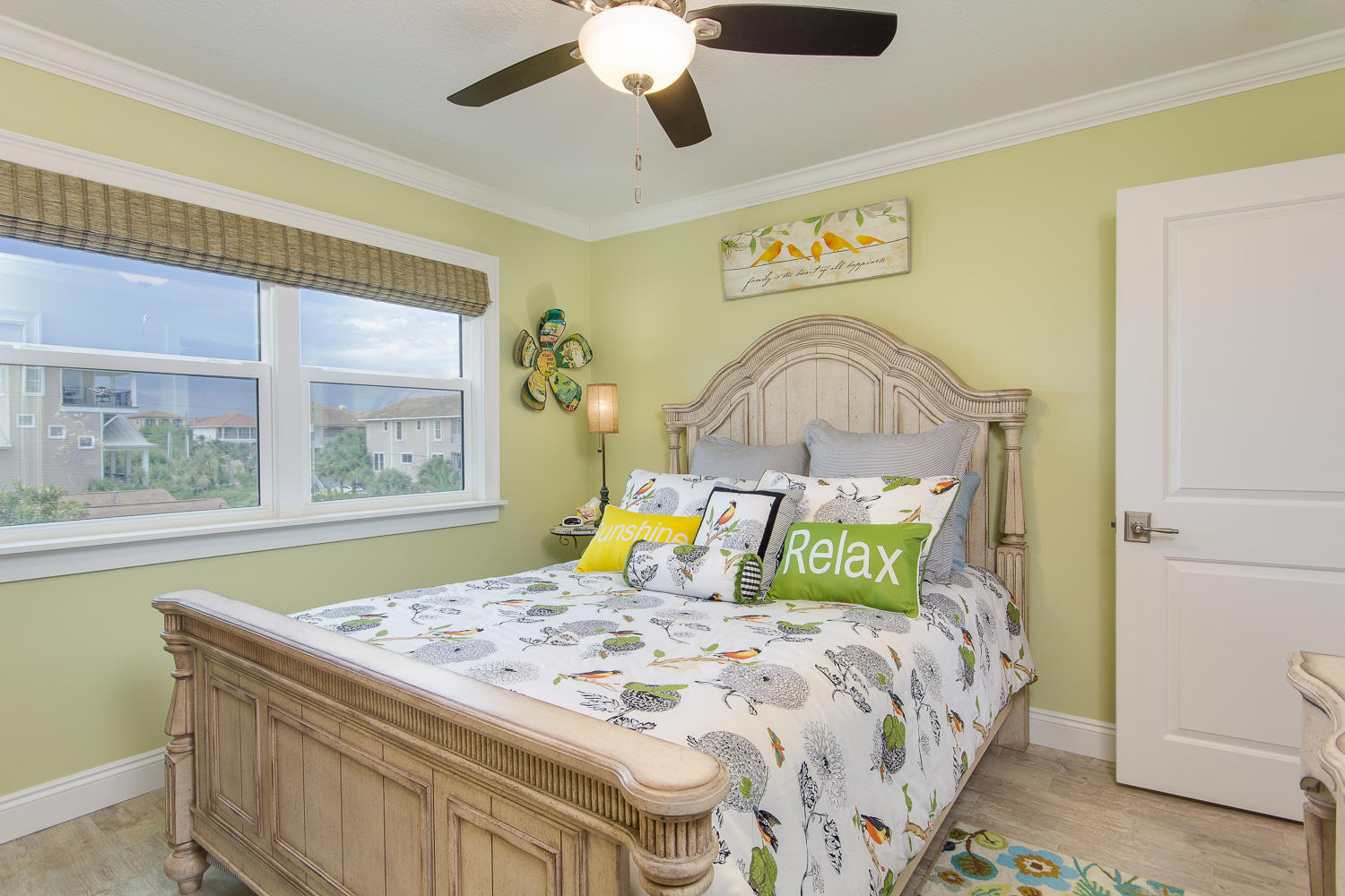 SANDSPUR CONDO - Residential